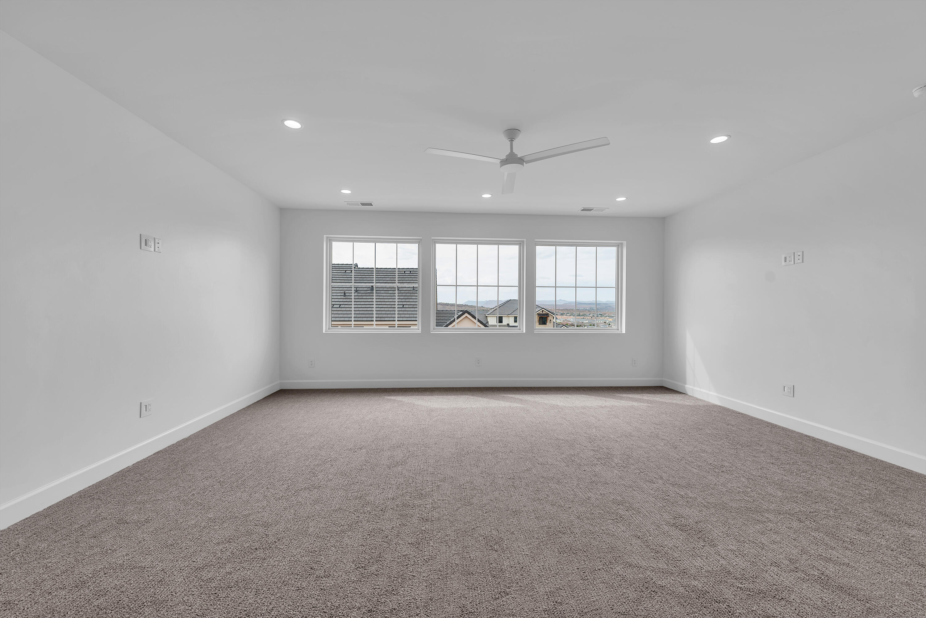 TEAKWOOD - Residential