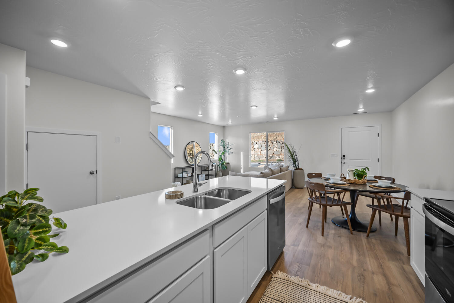 IRON TOP AT LONG VALLEY - Residential