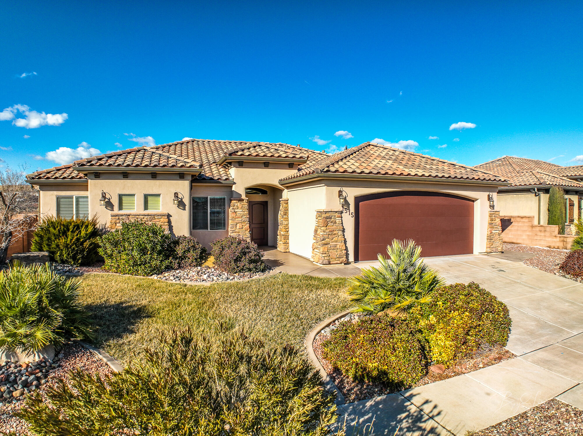 SIENNA HEIGHTS - Residential