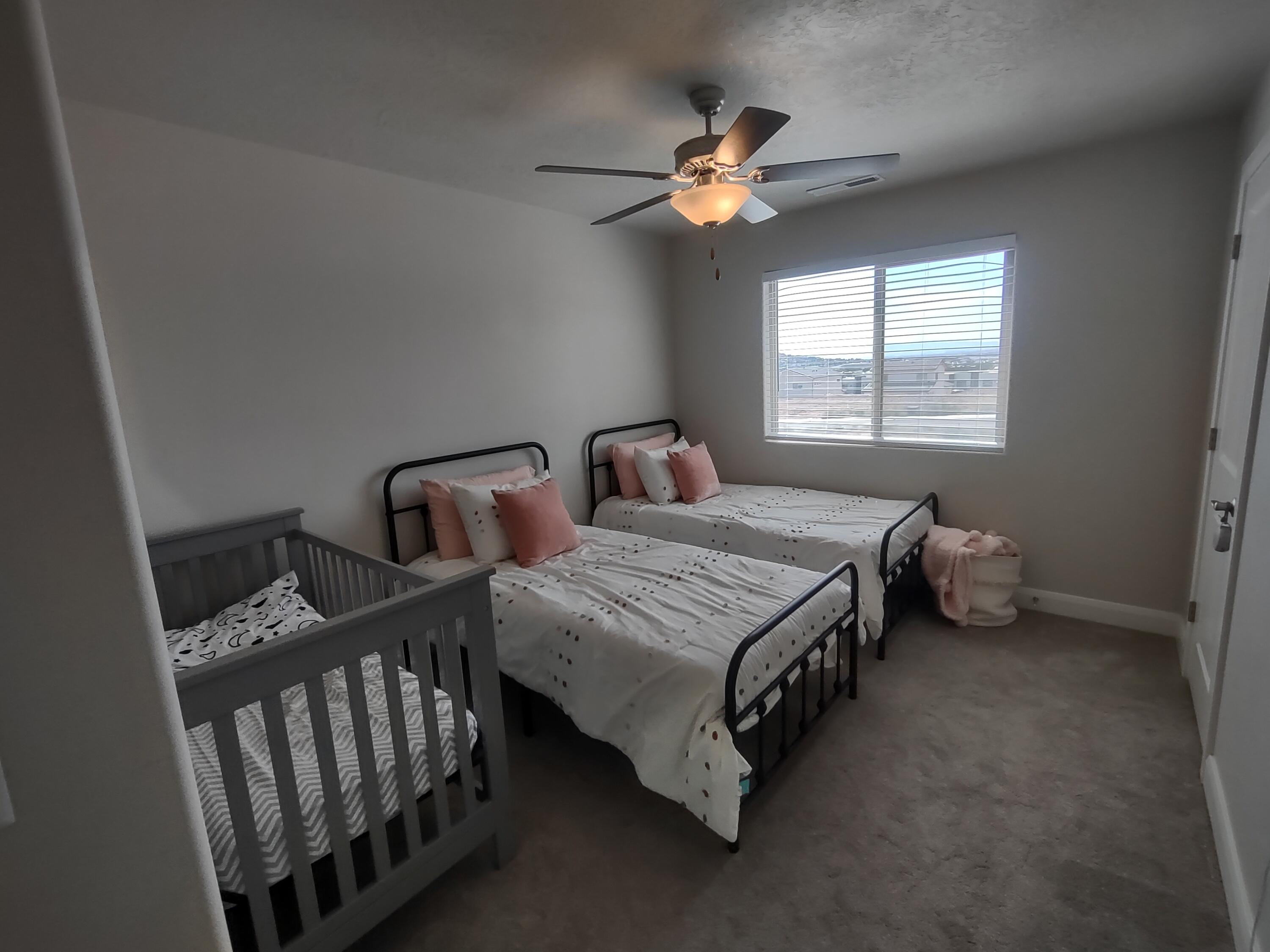 HURRICANE HEIGHTS TOWNHOMES - Residential