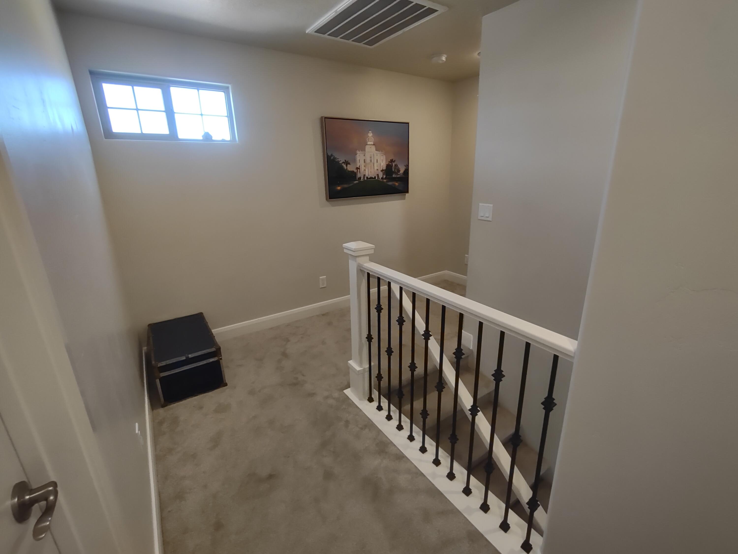 HURRICANE HEIGHTS TOWNHOMES - Residential