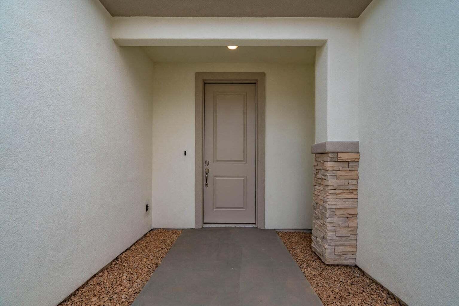 HURRICANE HEIGHTS TOWNHOMES - Residential