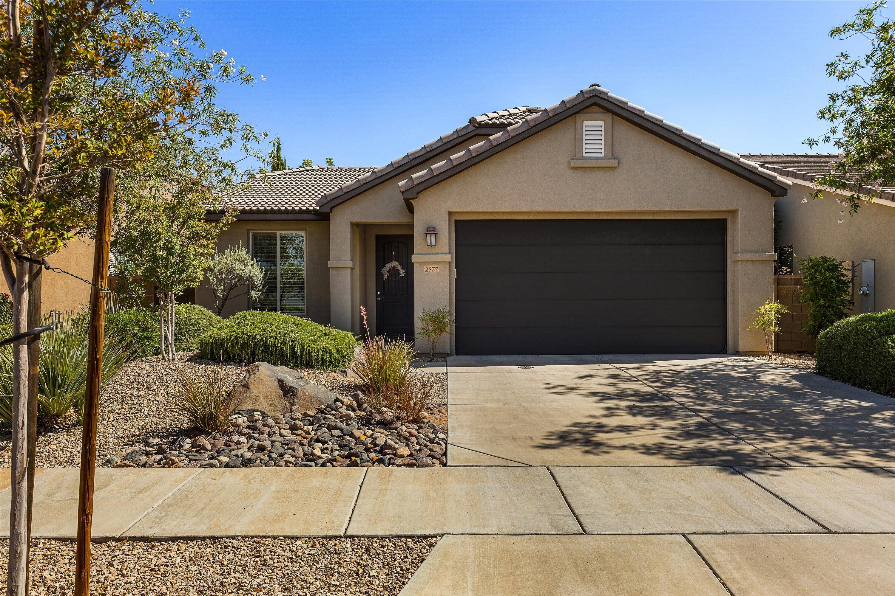 HIGHLAND PARK AT THE CORAL CANYON - Residential