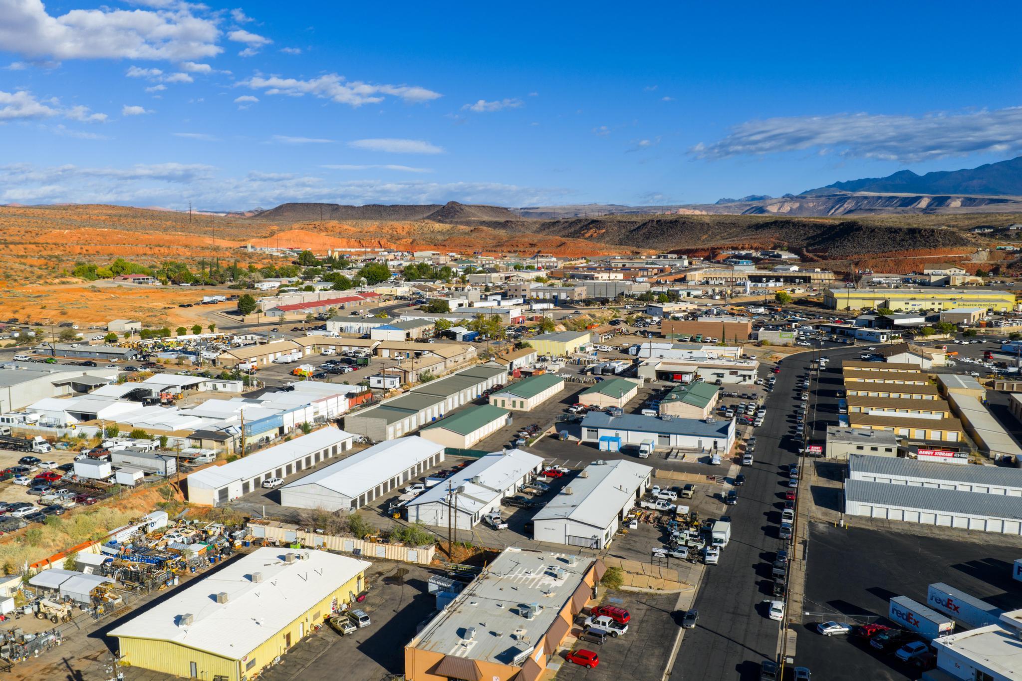 Industrial & Storage Facility For Sale - St. George, Utah

Strong income-producing storage and industrial property in a prime St. George location. The property is clean, well-maintained, and consistently occupied, making it an excellent opportunity for investors seeking stable cash flow with minimal management.

📍 511 N 1300 E, St. George, UT

For additional information: https://vitality-re.com/511n1300e/