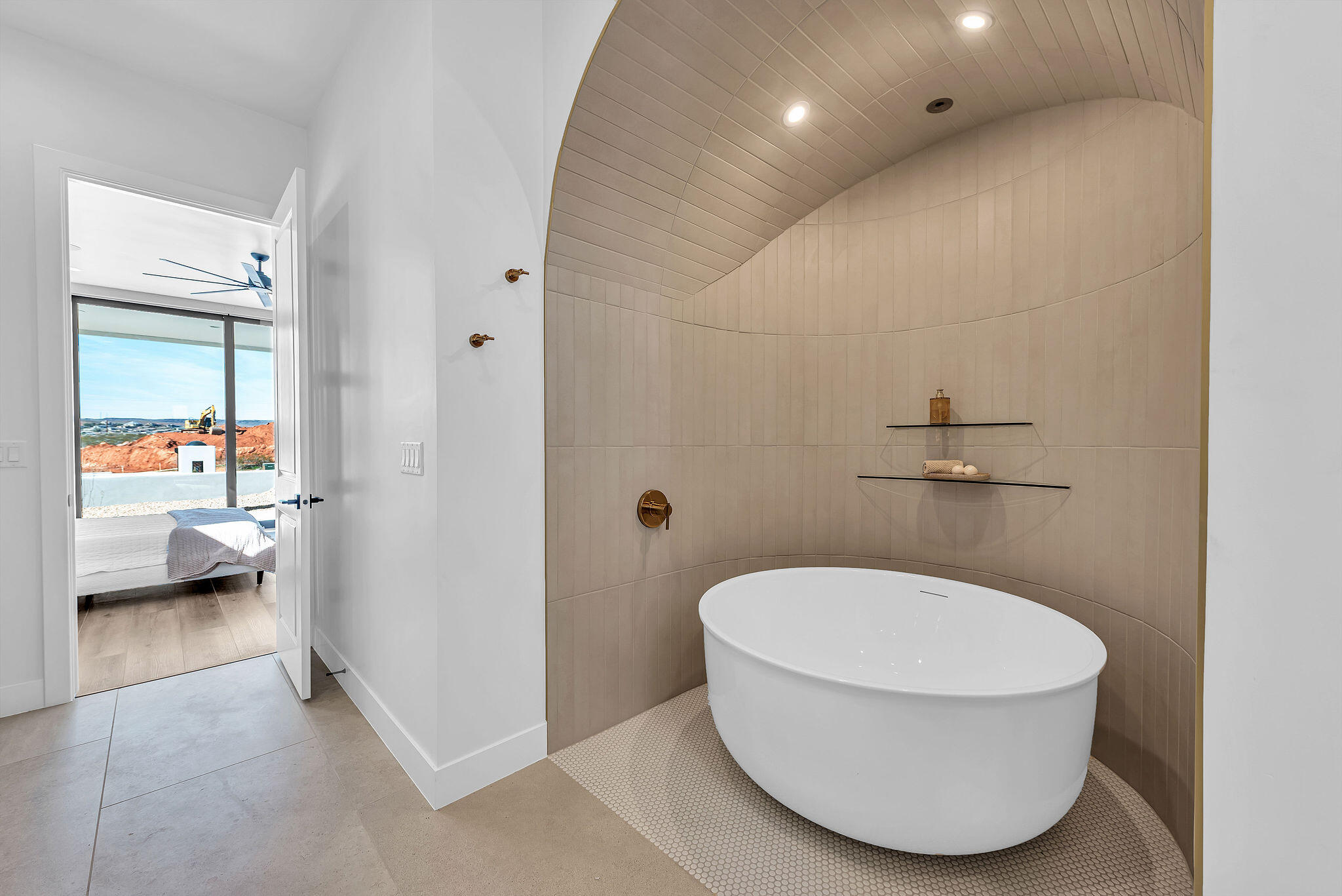 SOLENTE VILLAGE - Residential