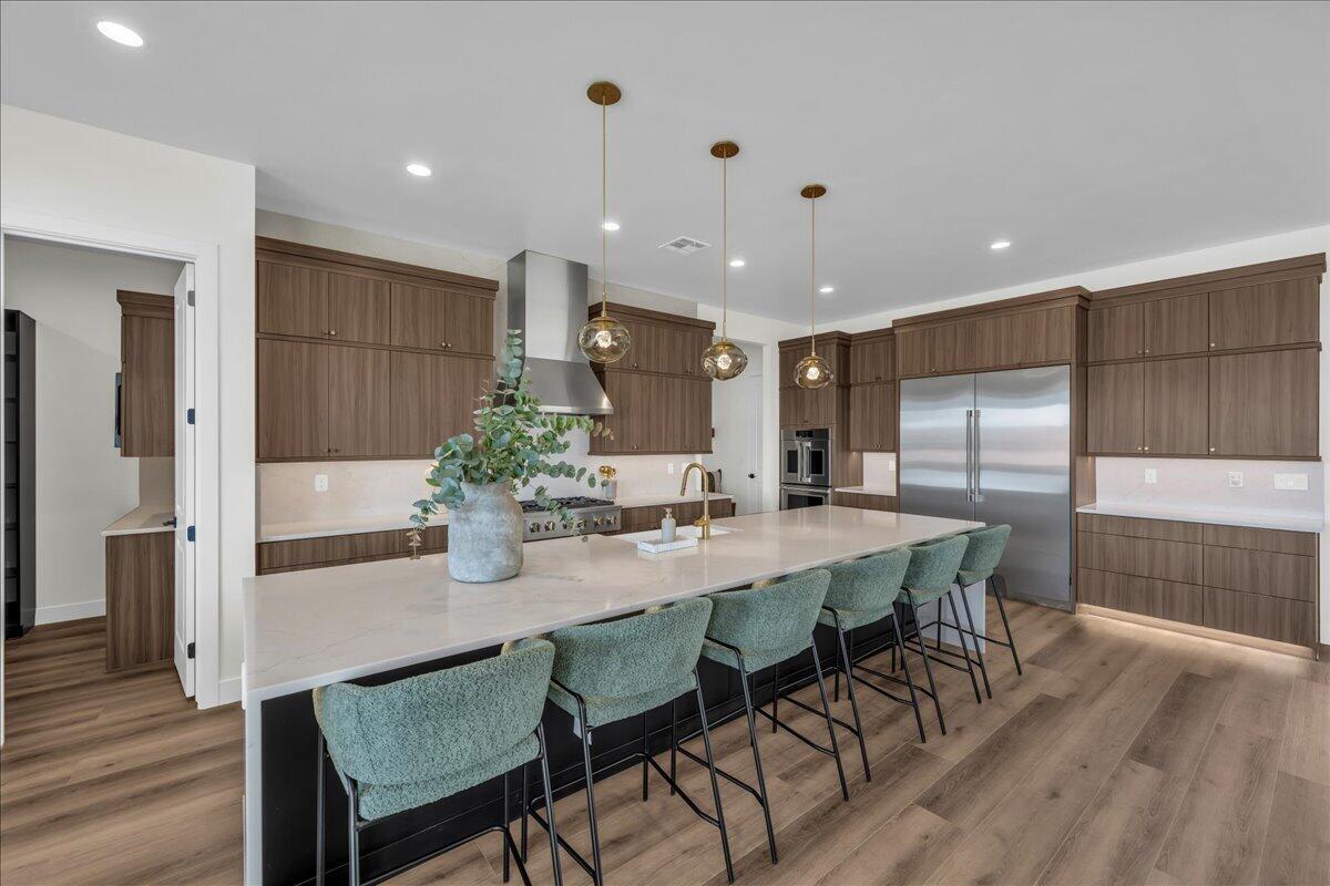 SOLENTE VILLAGE - Residential