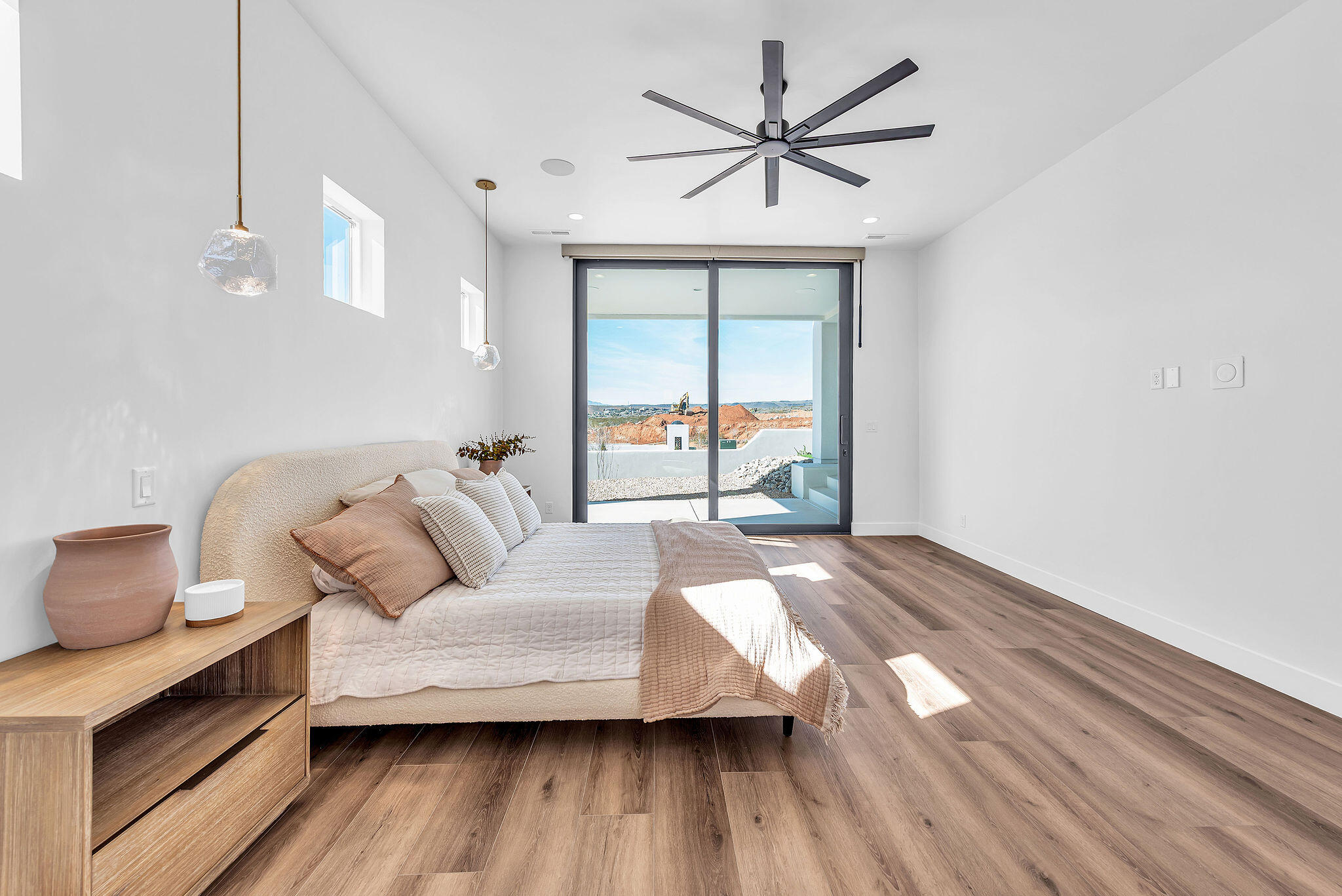 SOLENTE VILLAGE - Residential