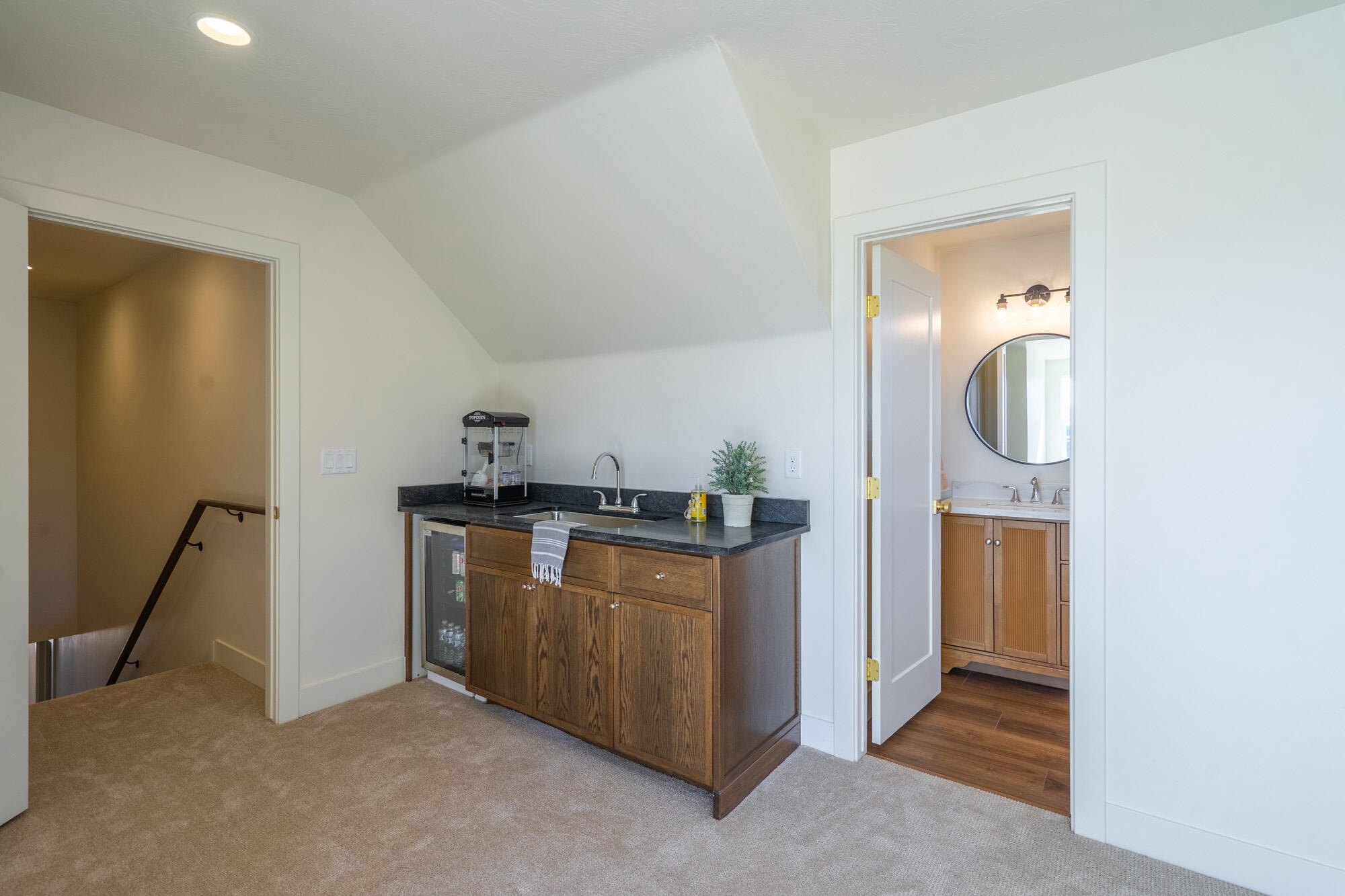 NORTH HILL ESTATES - Residential