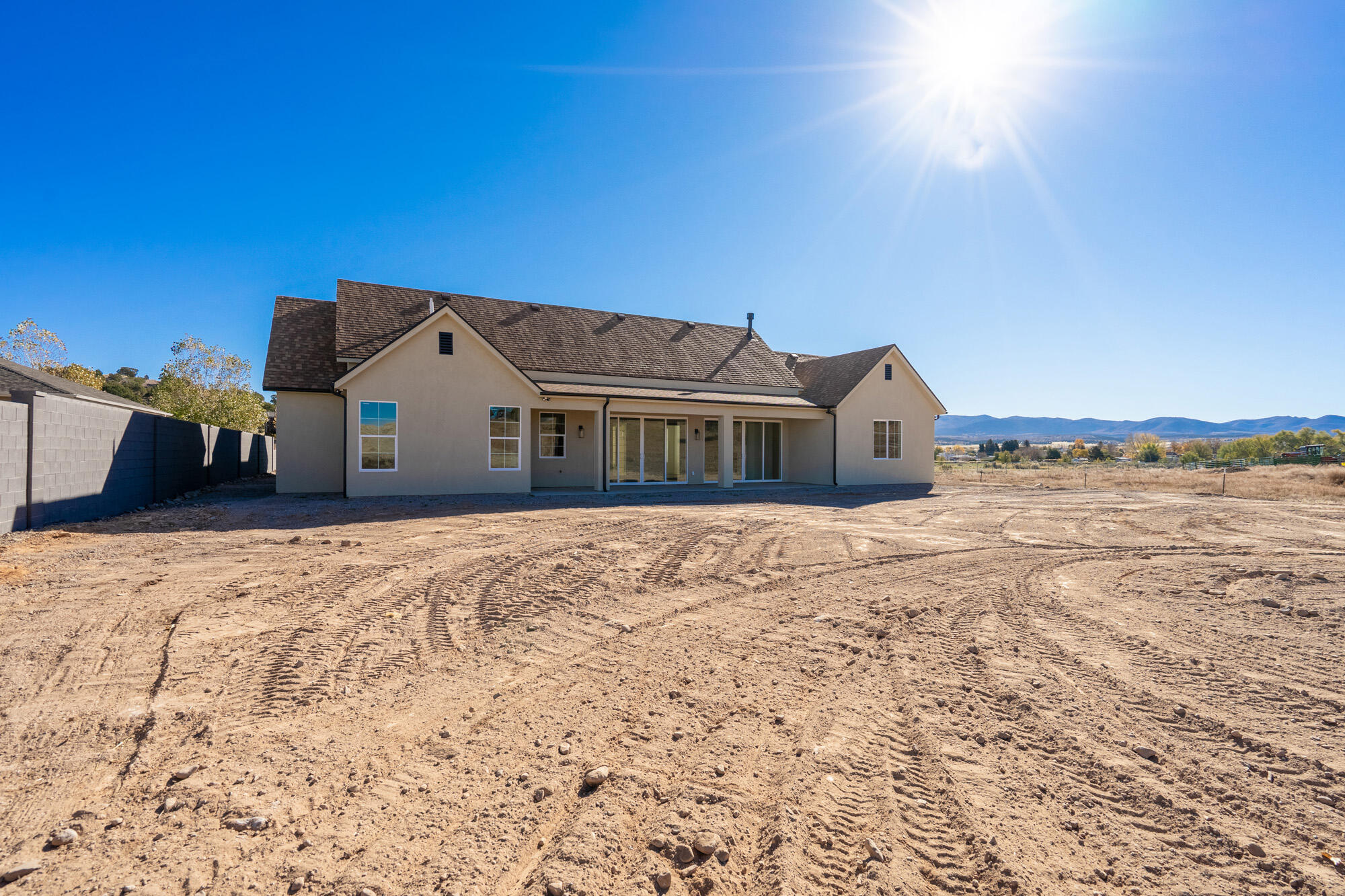 NORTH HILL ESTATES - Residential