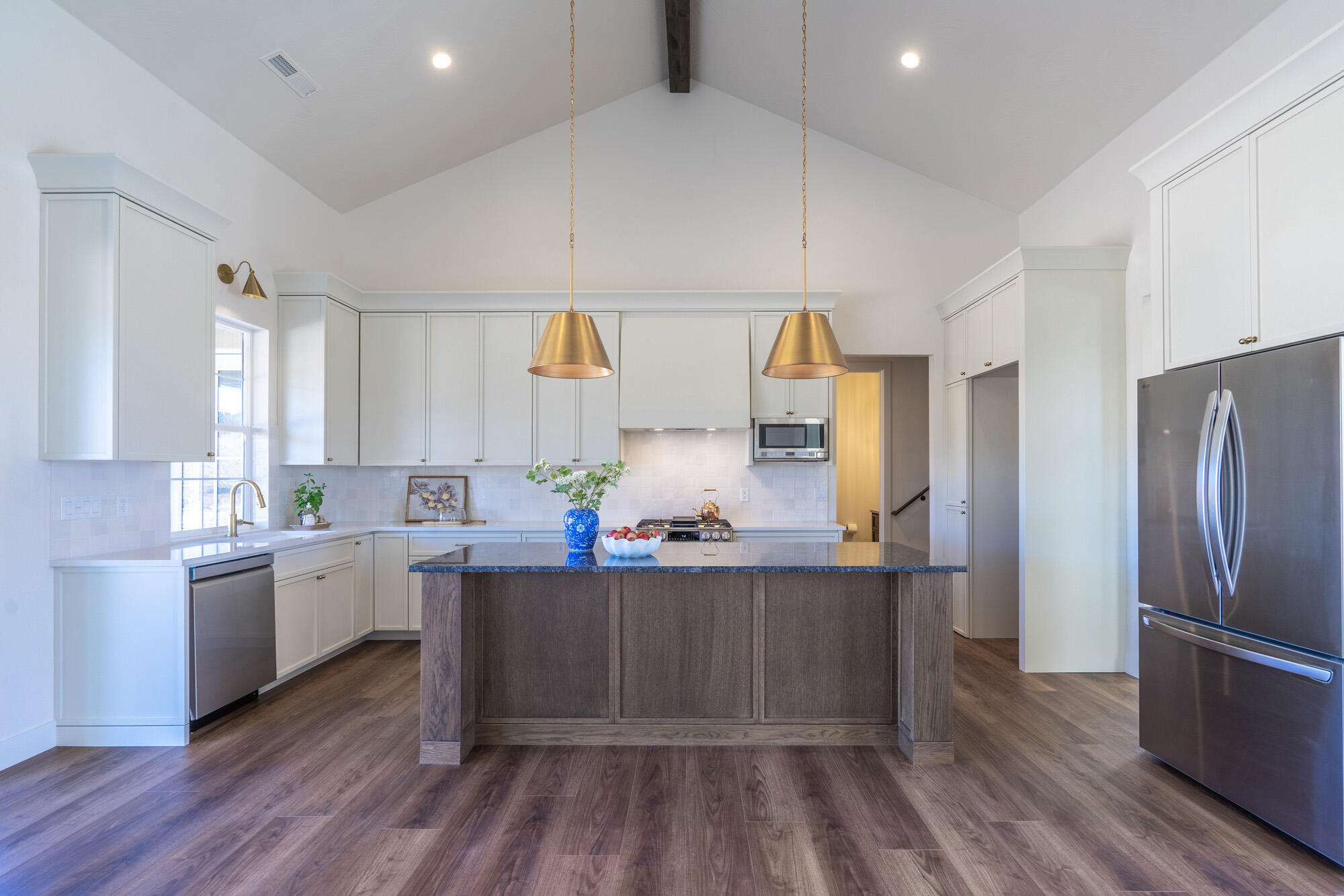NORTH HILL ESTATES - Residential