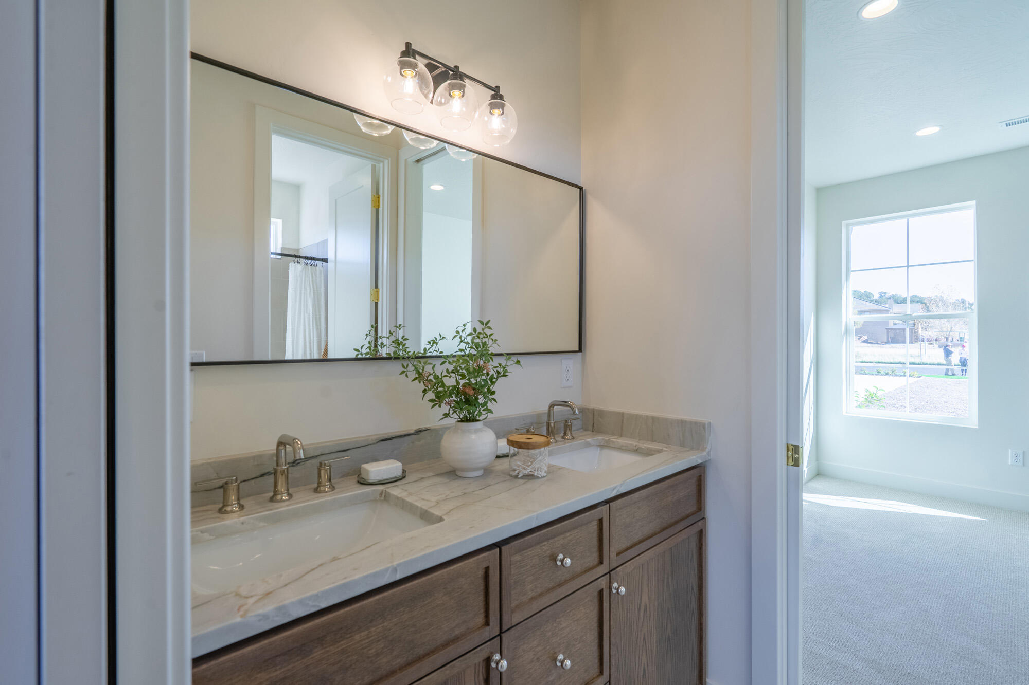NORTH HILL ESTATES - Residential
