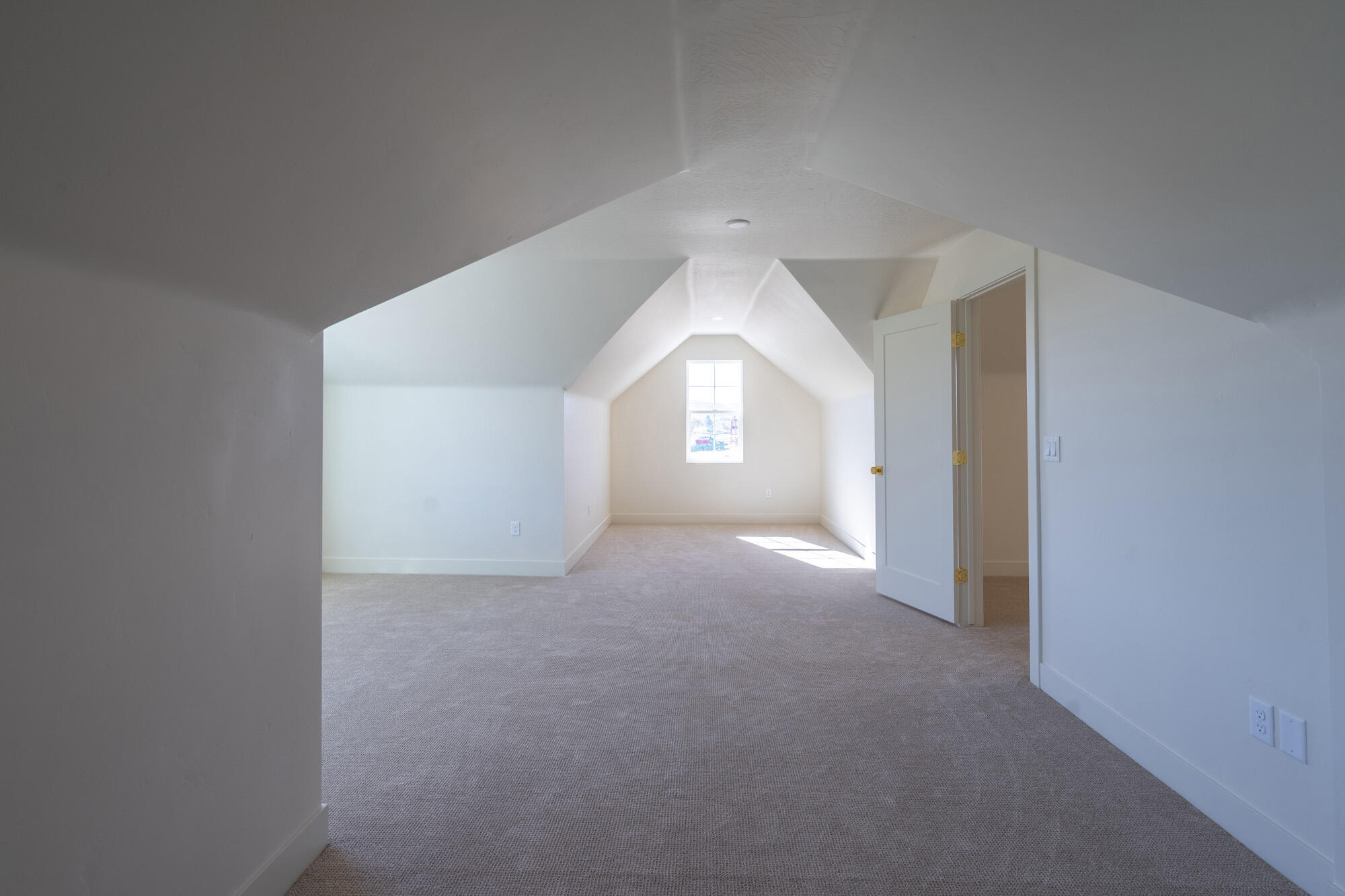 NORTH HILL ESTATES - Residential