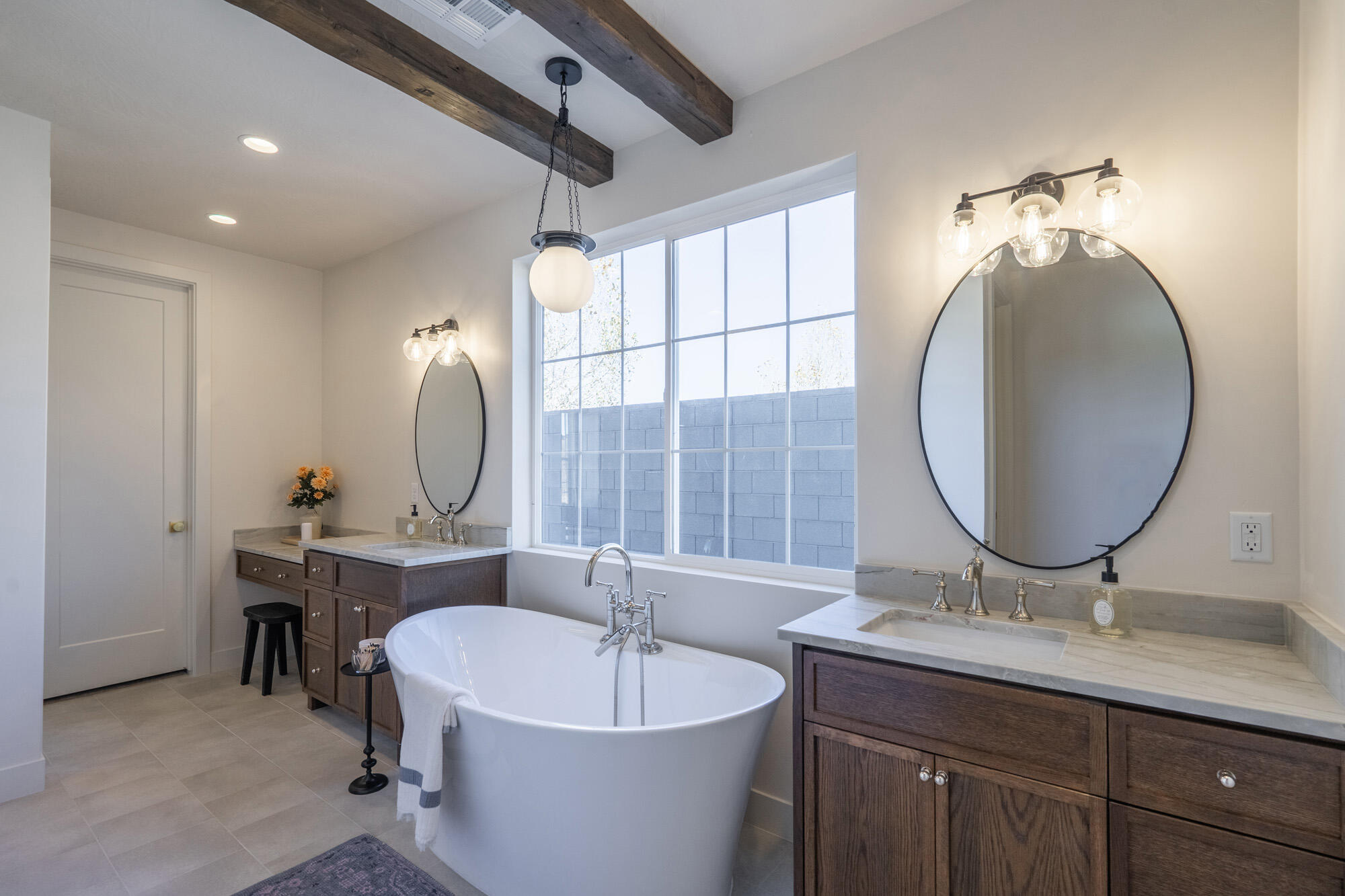 NORTH HILL ESTATES - Residential