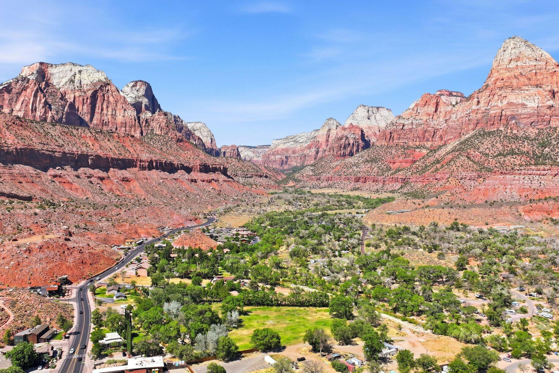 SPRINGDALE TOWNSITE - Land