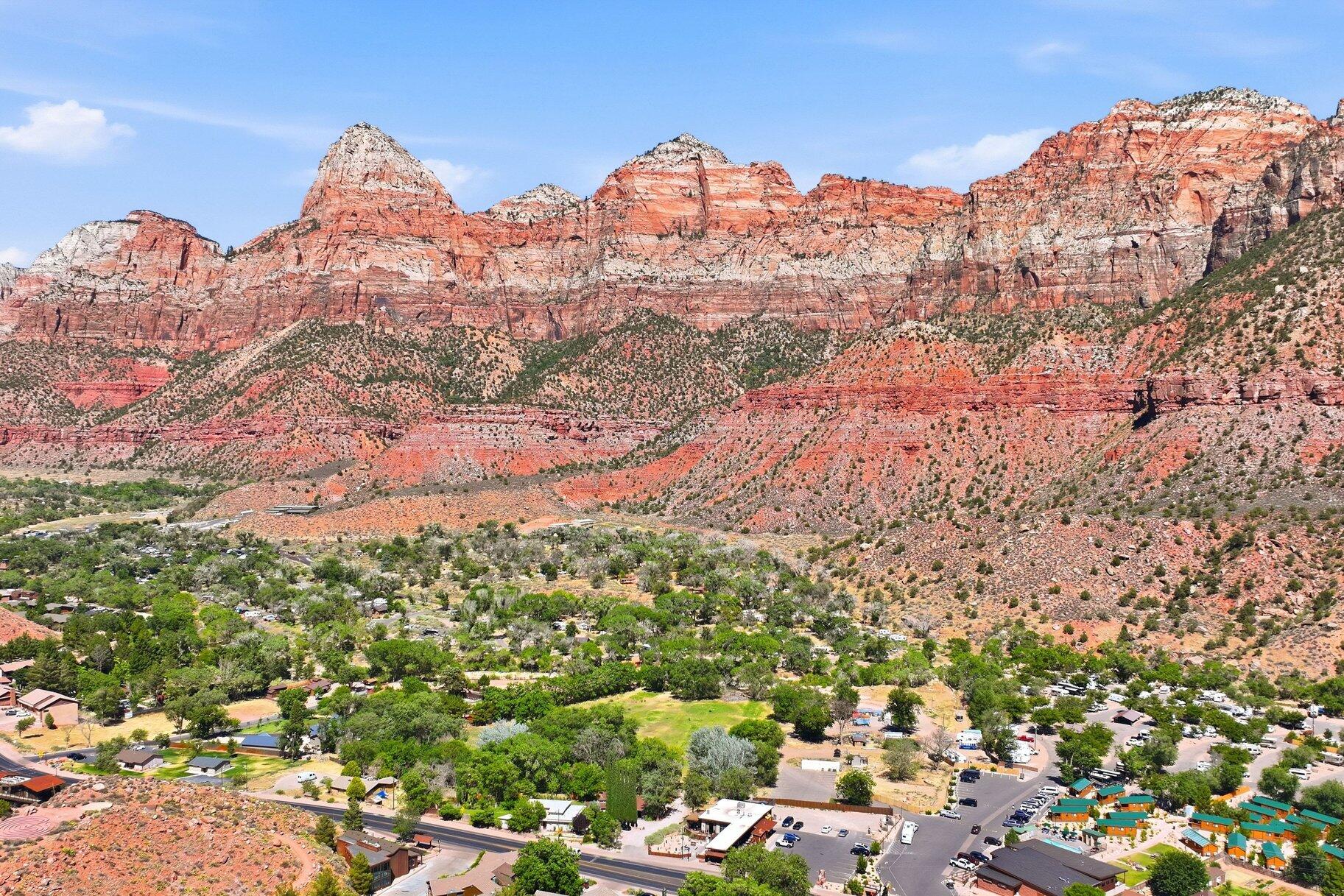 SPRINGDALE TOWNSITE - Land