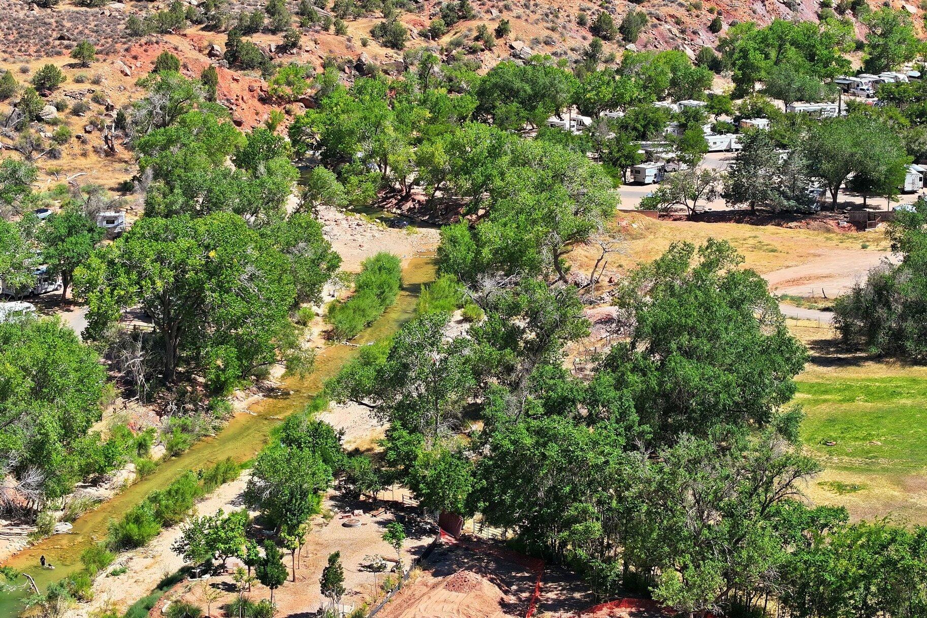 SPRINGDALE TOWNSITE - Land
