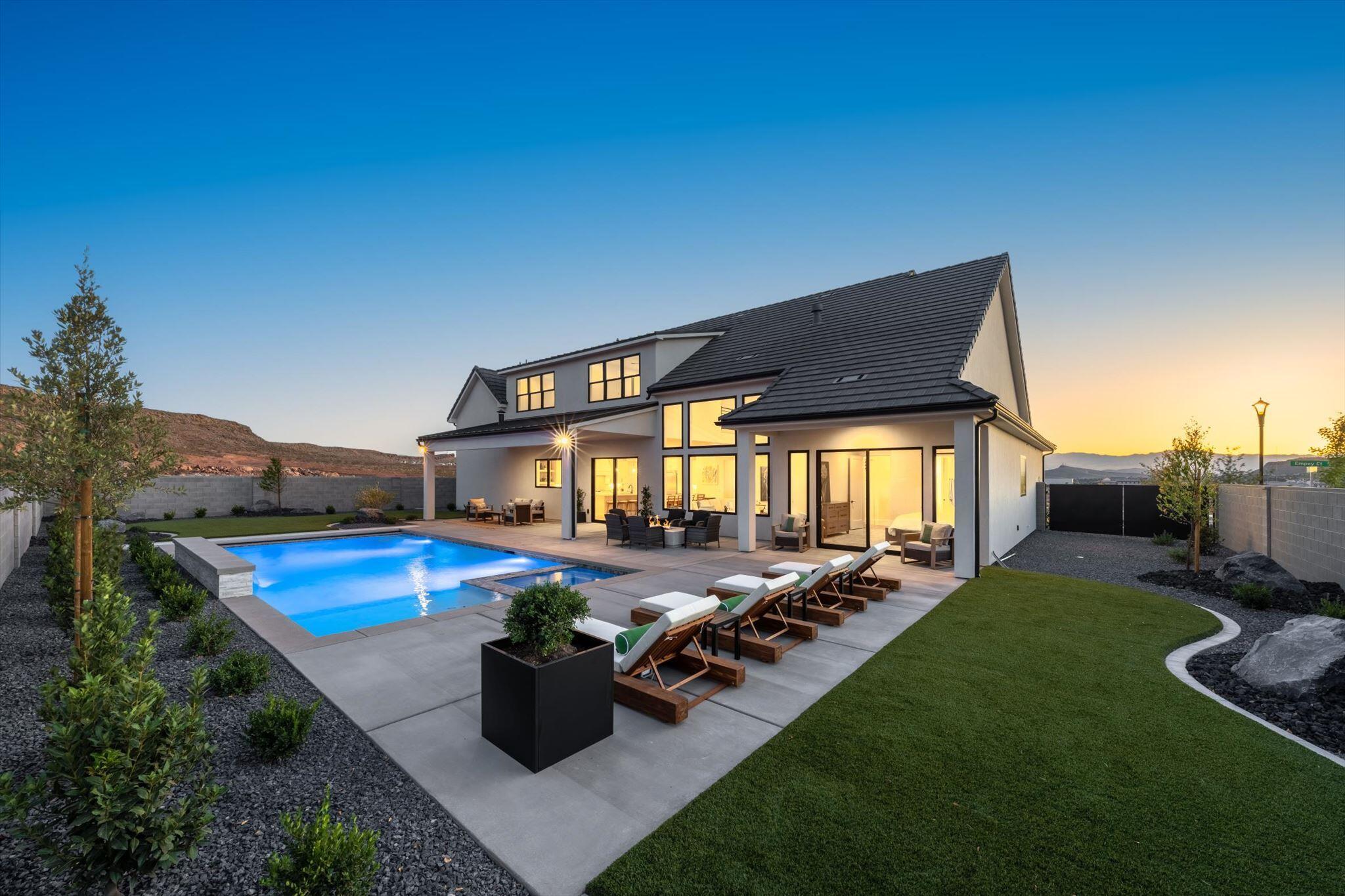 NORTH RIM FARMS - Residential