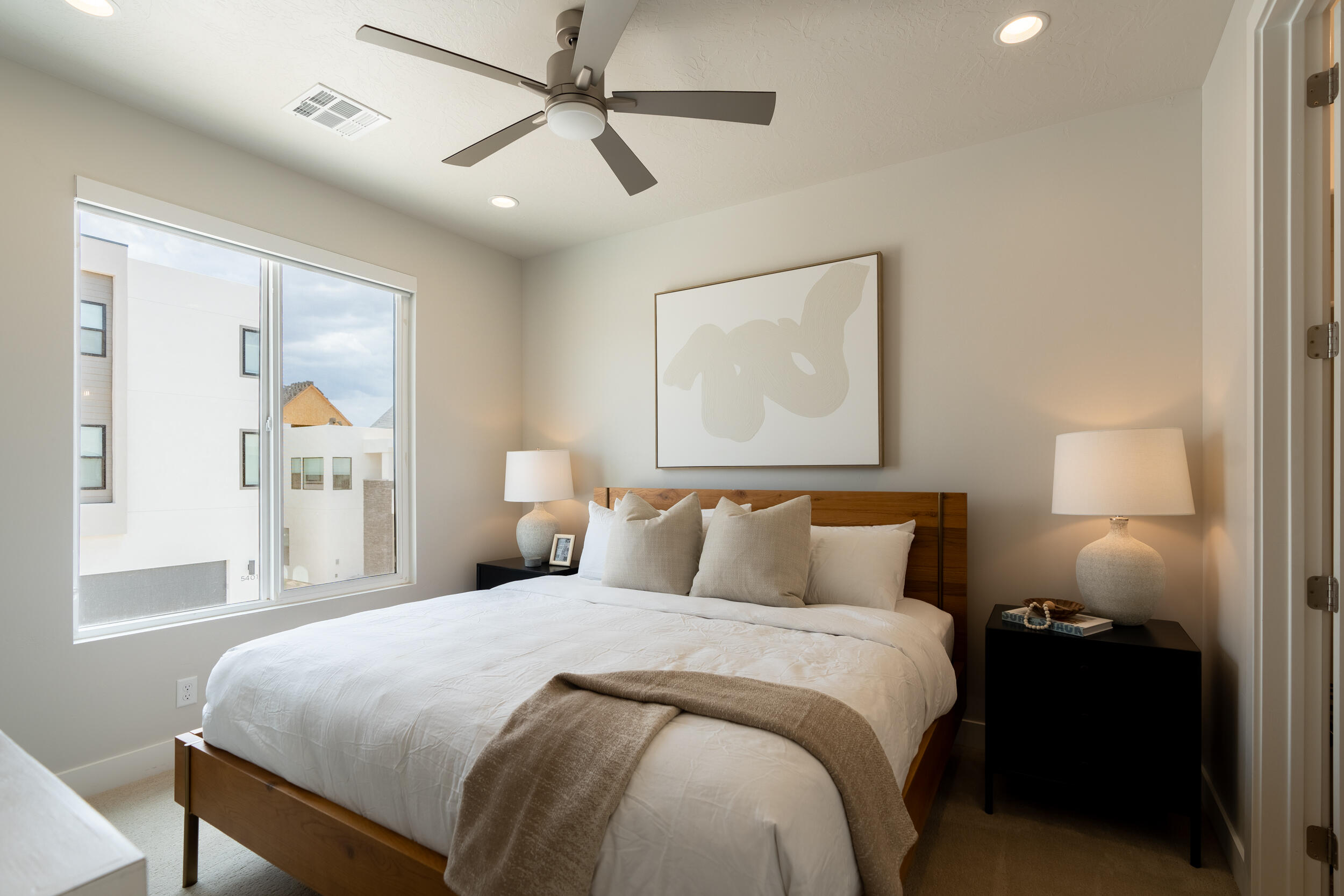 DESERT COLOR RESORT - Residential