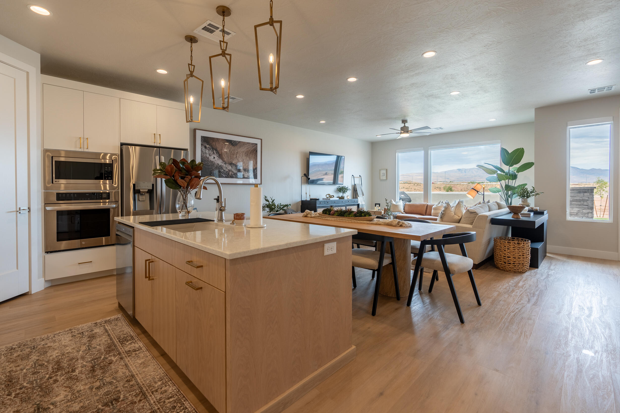 DESERT COLOR RESORT - Residential