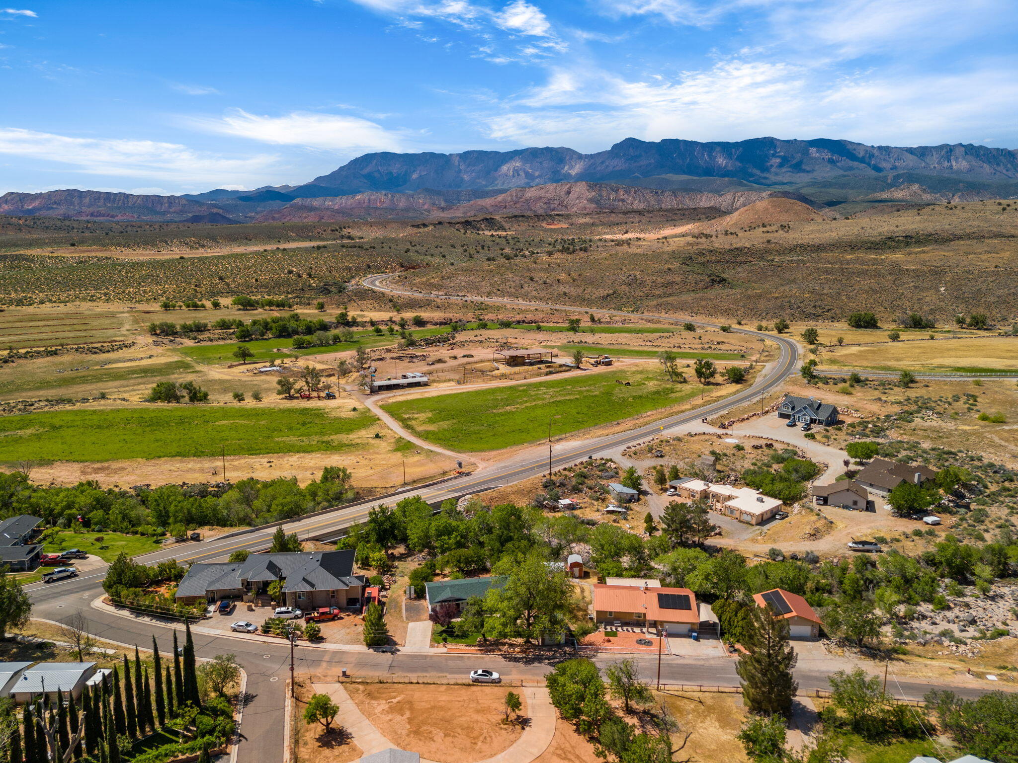 TOQUERVILLE TOWNSITE - Residential