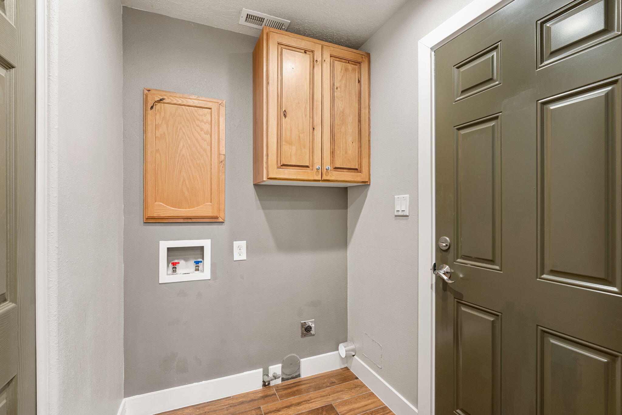 TOQUERVILLE TOWNSITE - Residential