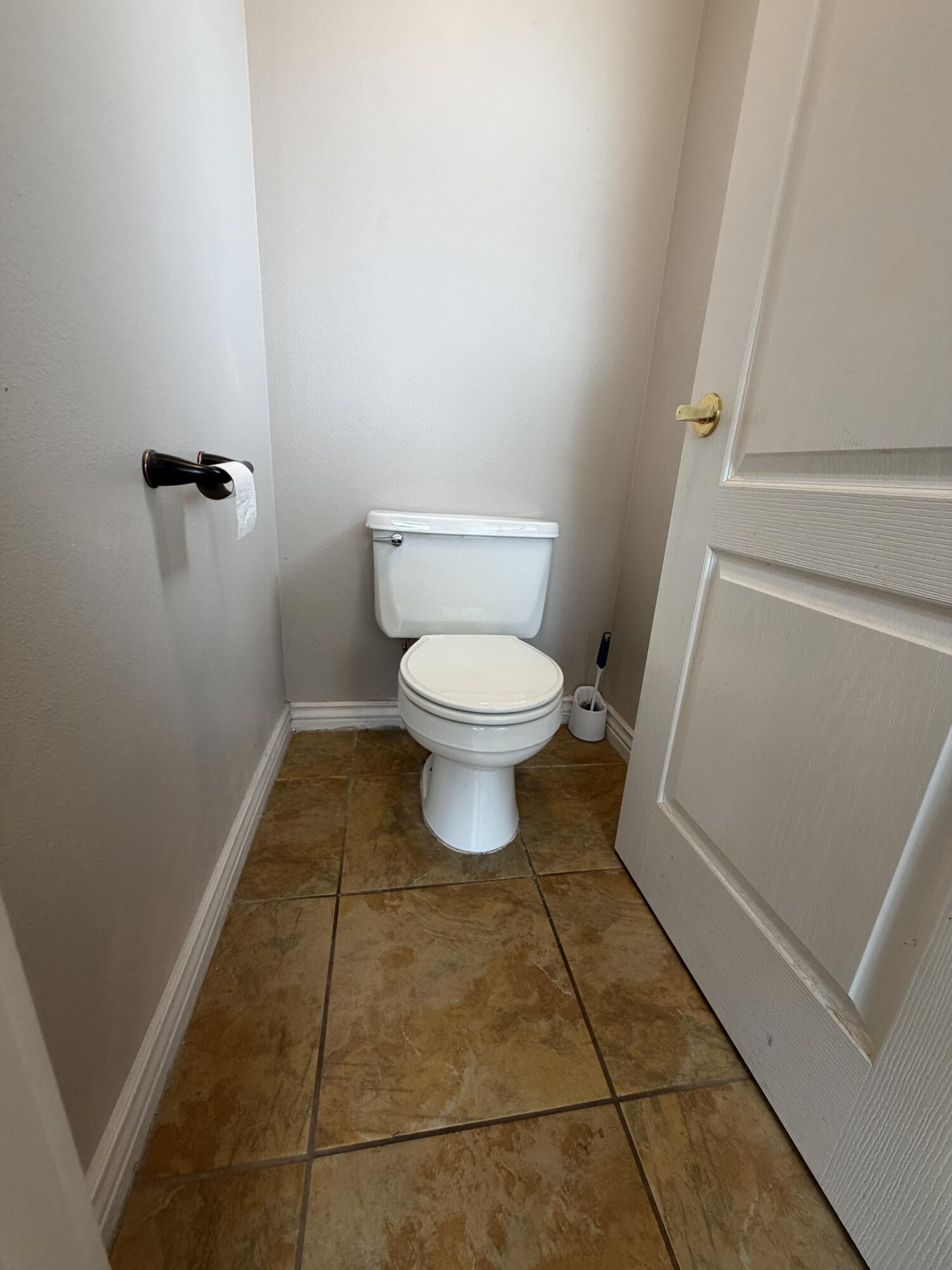BLOOMINGTON HILLS - Residential