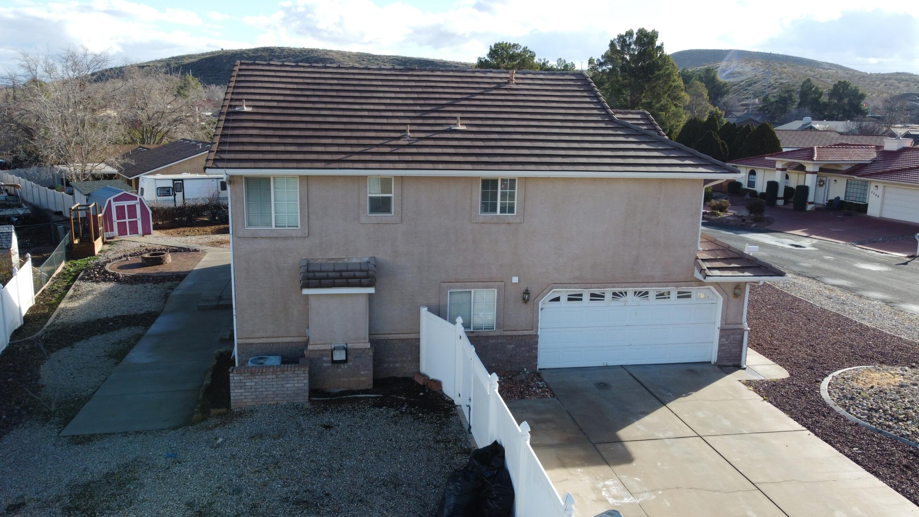 BLOOMINGTON HILLS - Residential