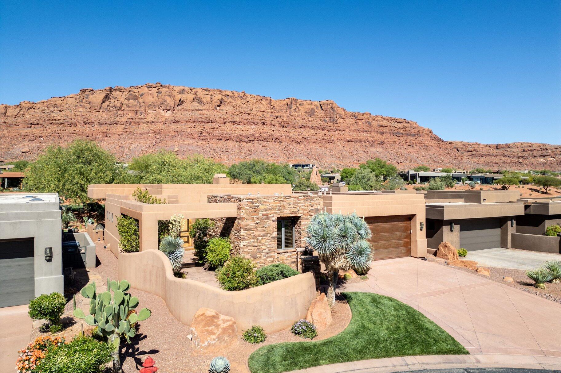 ENTRADA KACHINA SPRINGS - Residential