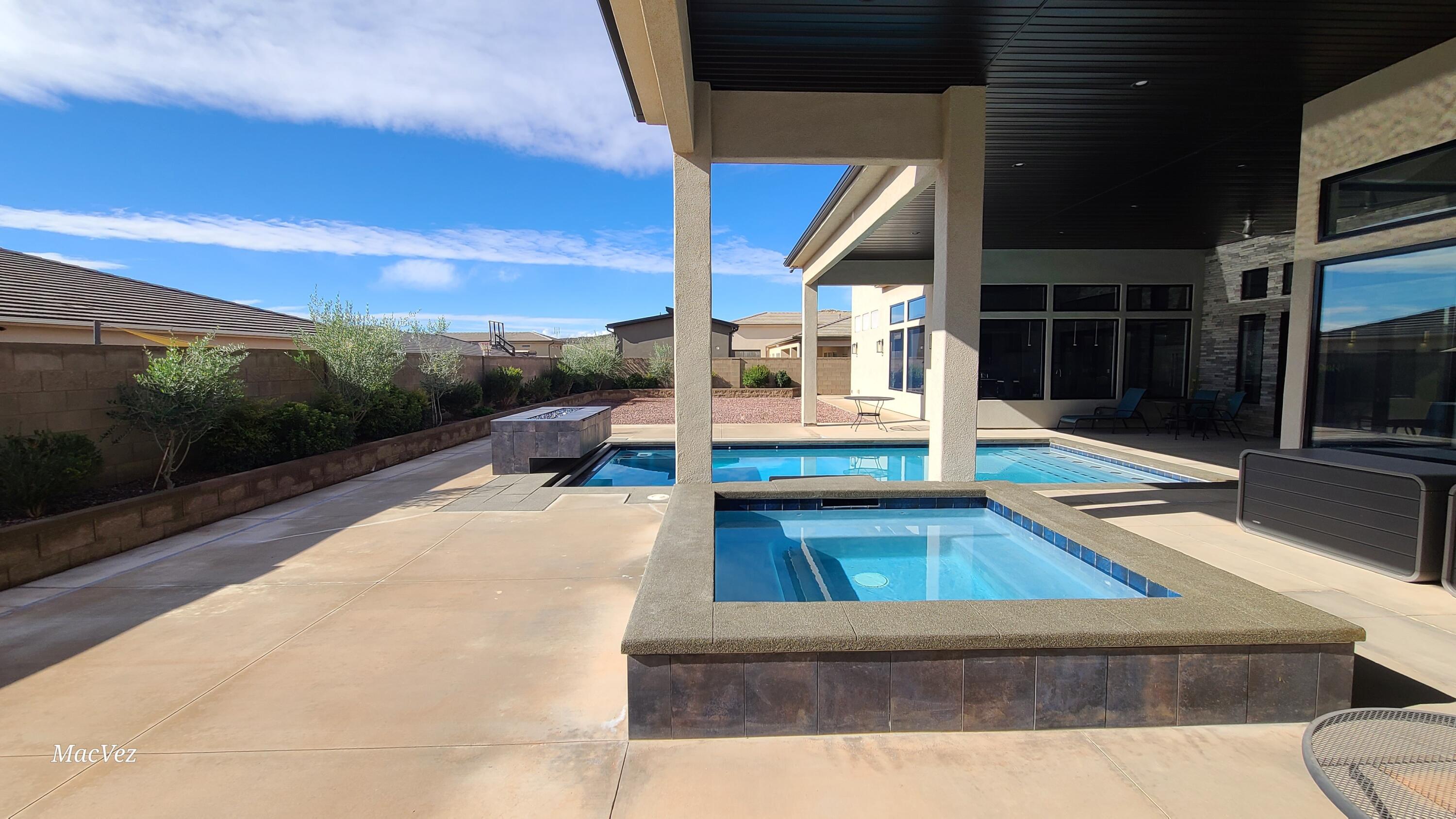 PECAN VALLEY - Residential
