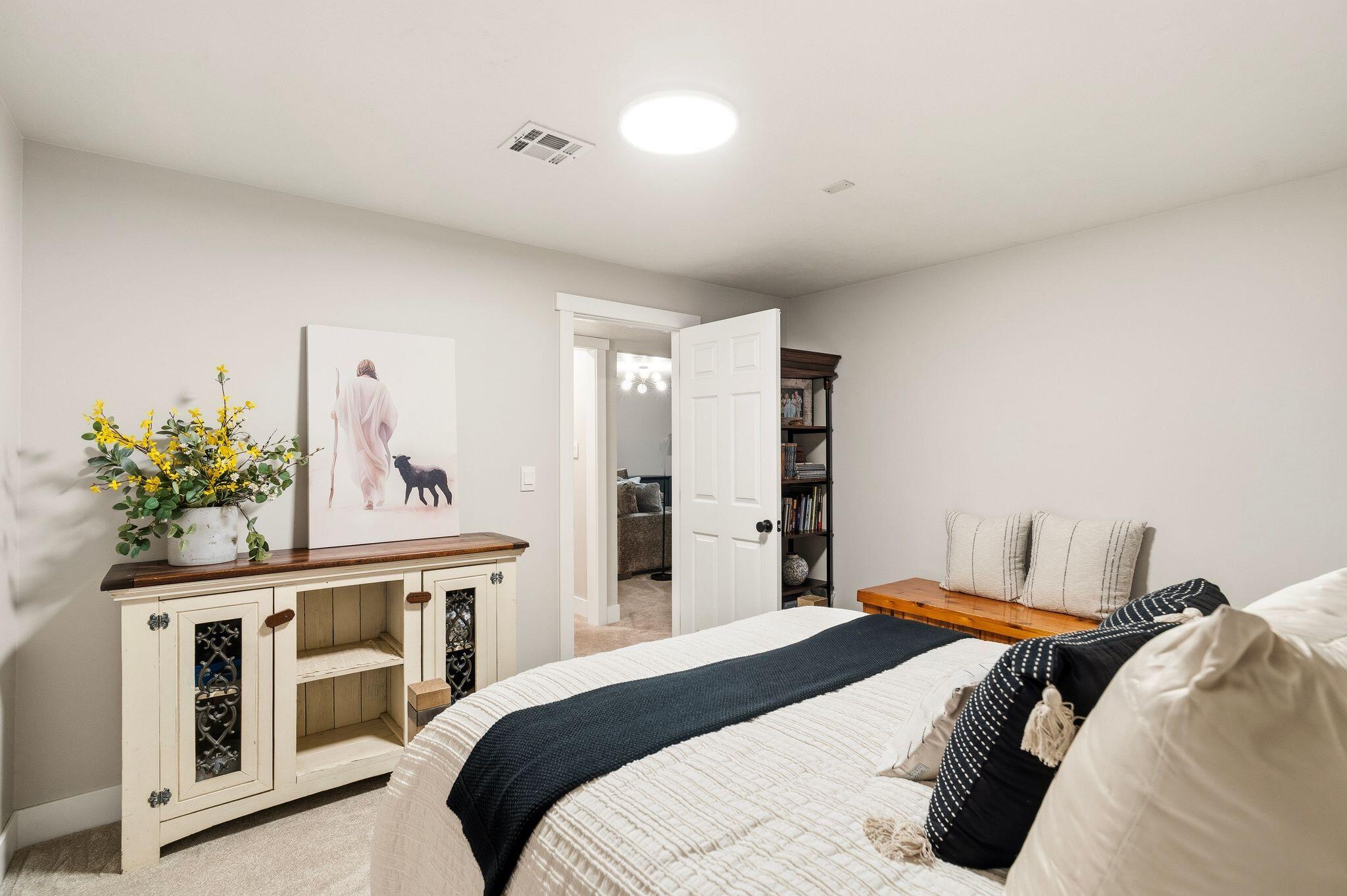 RED CANYON TOWNHOMES - Residential