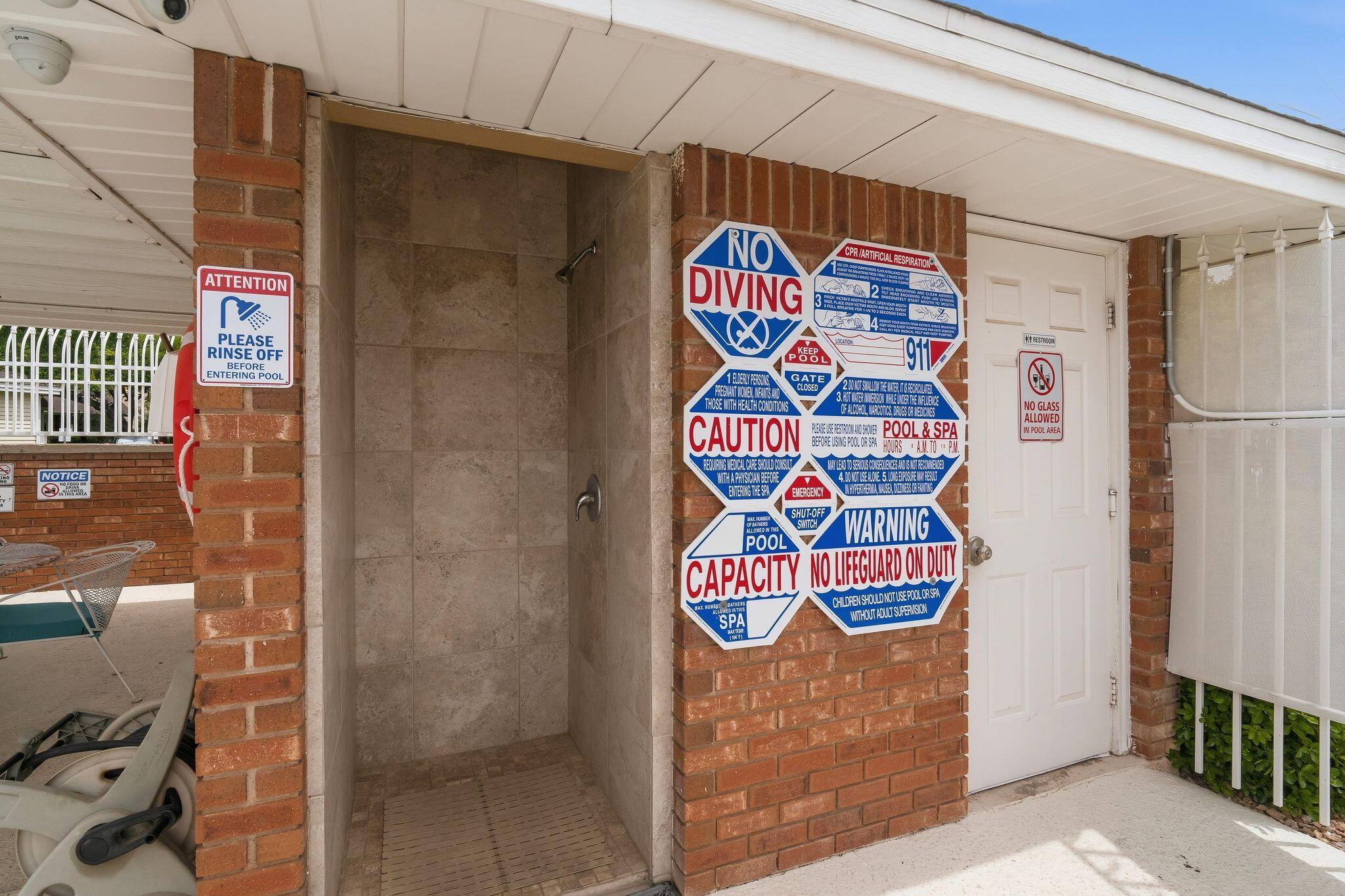 RED CANYON TOWNHOMES - Residential