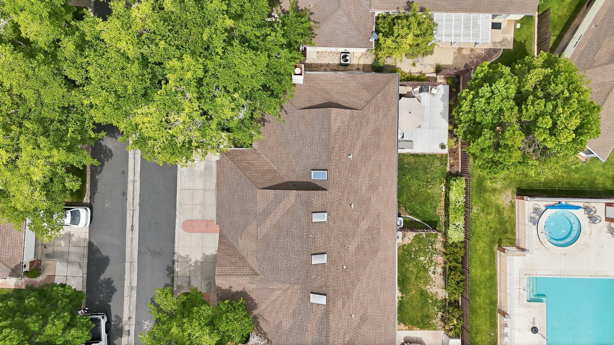 RED CANYON TOWNHOMES - Residential