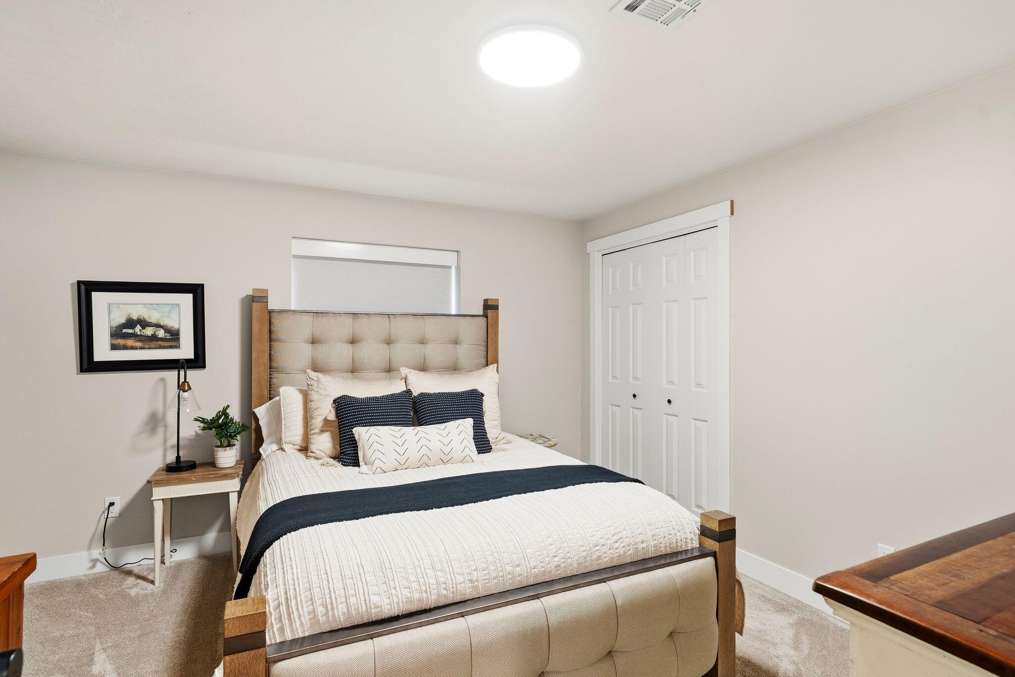 RED CANYON TOWNHOMES - Residential