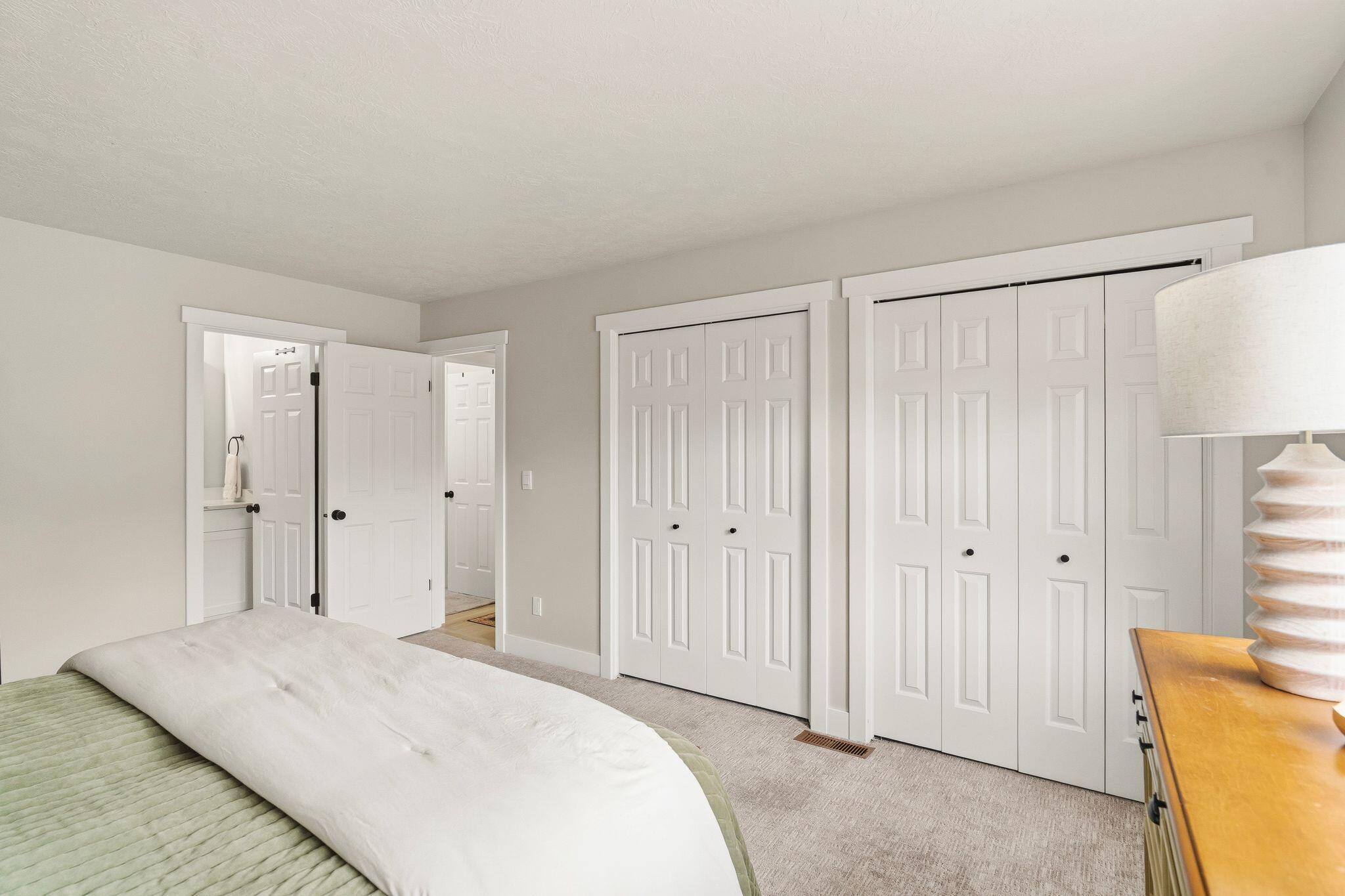 RED CANYON TOWNHOMES - Residential