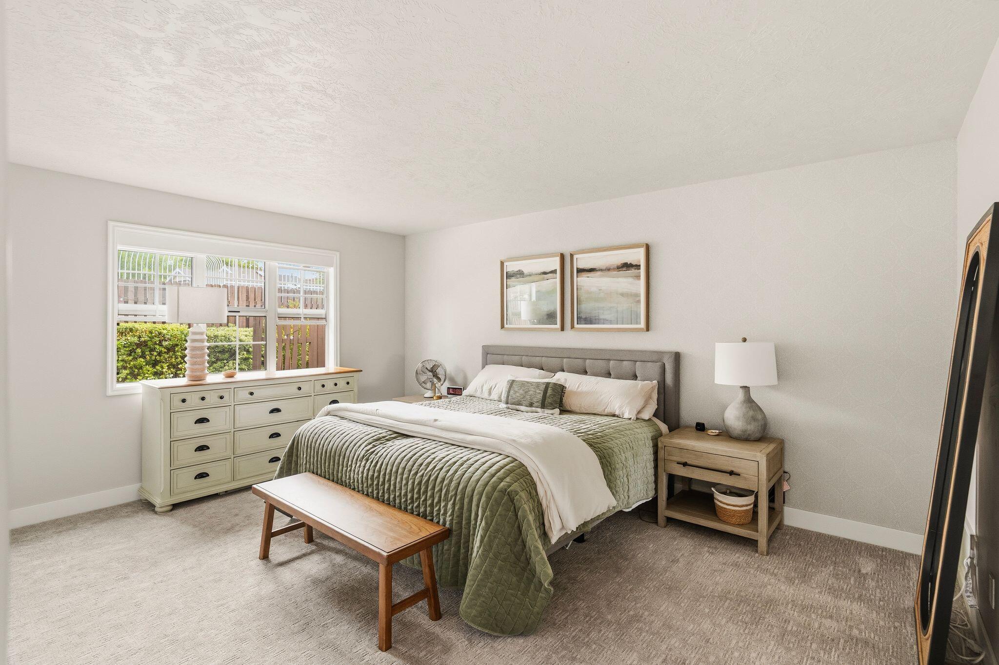 RED CANYON TOWNHOMES - Residential