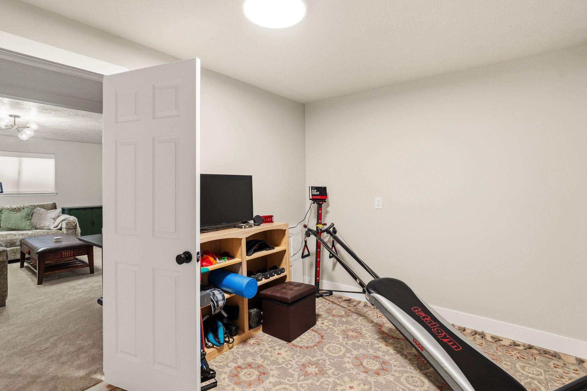 RED CANYON TOWNHOMES - Residential