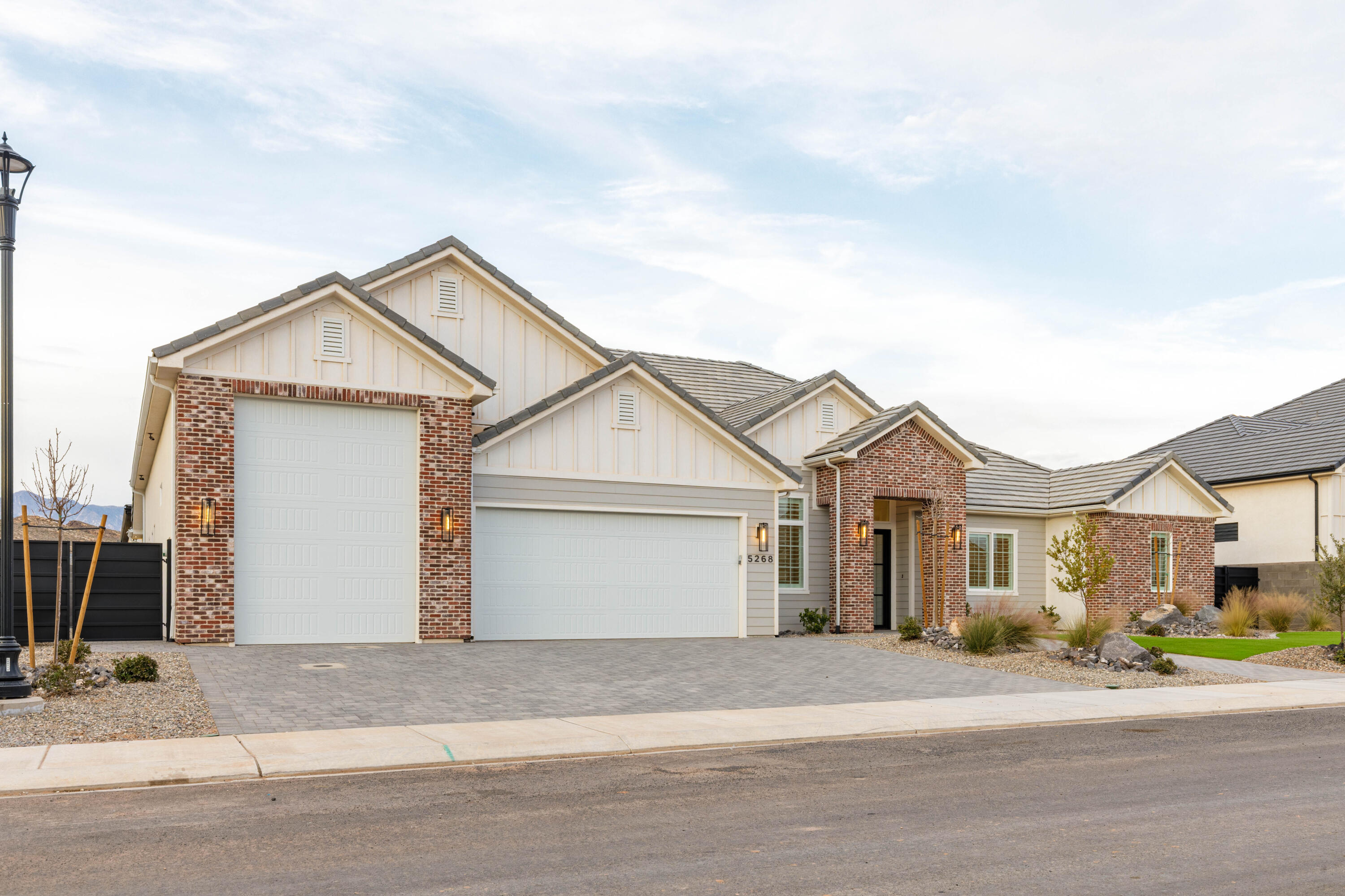 SYCAMORE VILLAGE - Residential
