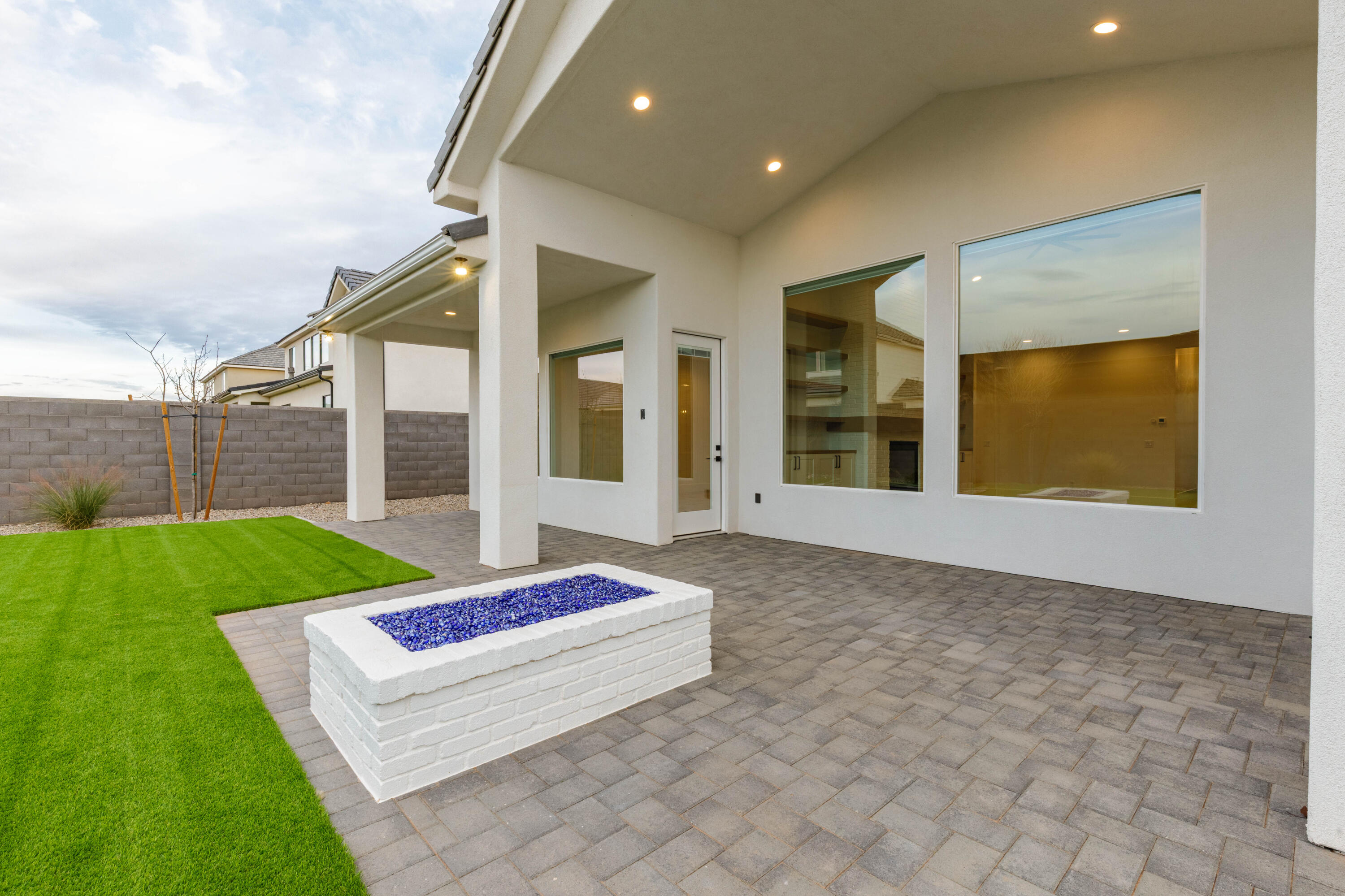 SYCAMORE VILLAGE - Residential