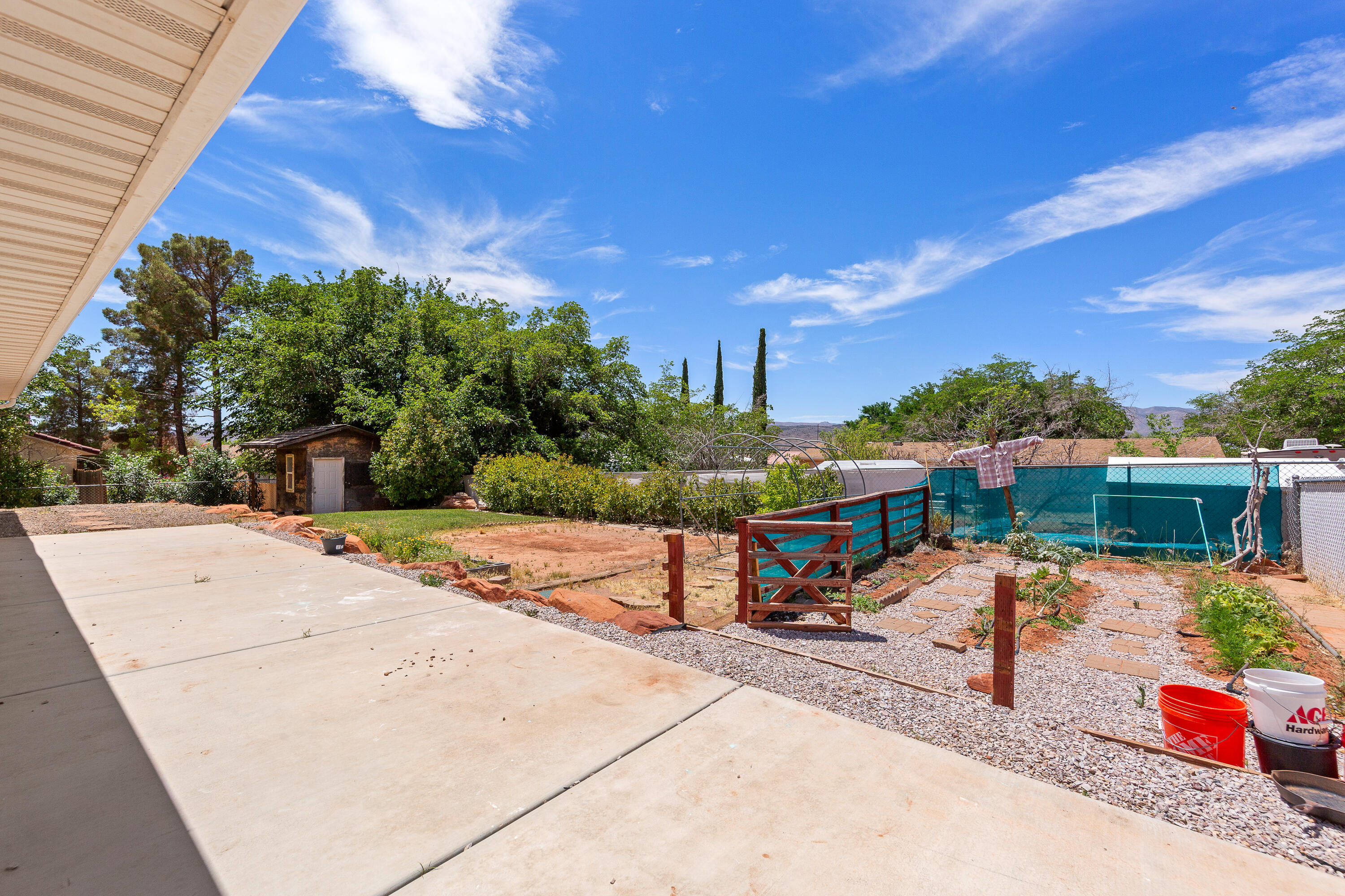 SUMMIT RIDGE - Residential