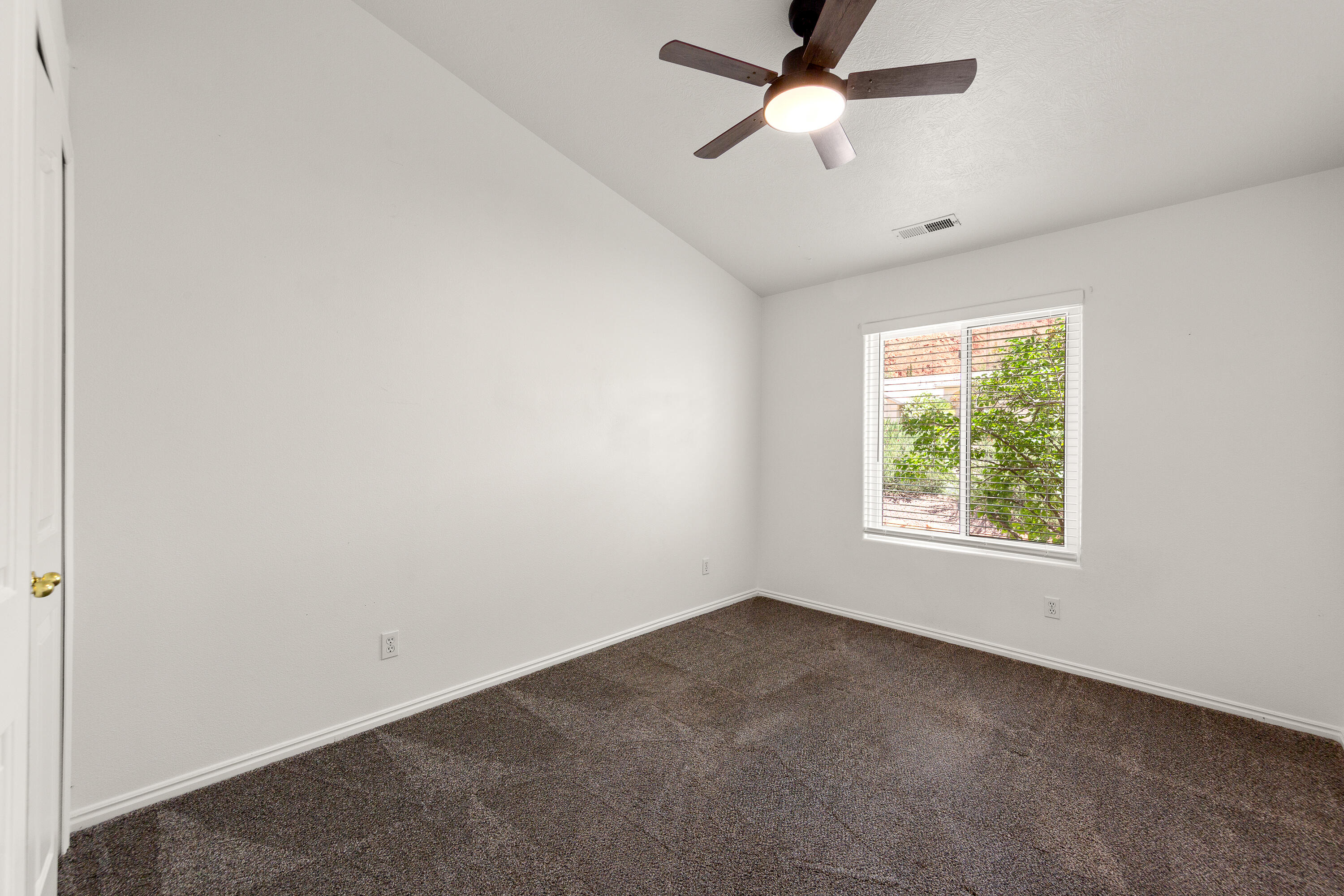 SUMMIT RIDGE - Residential