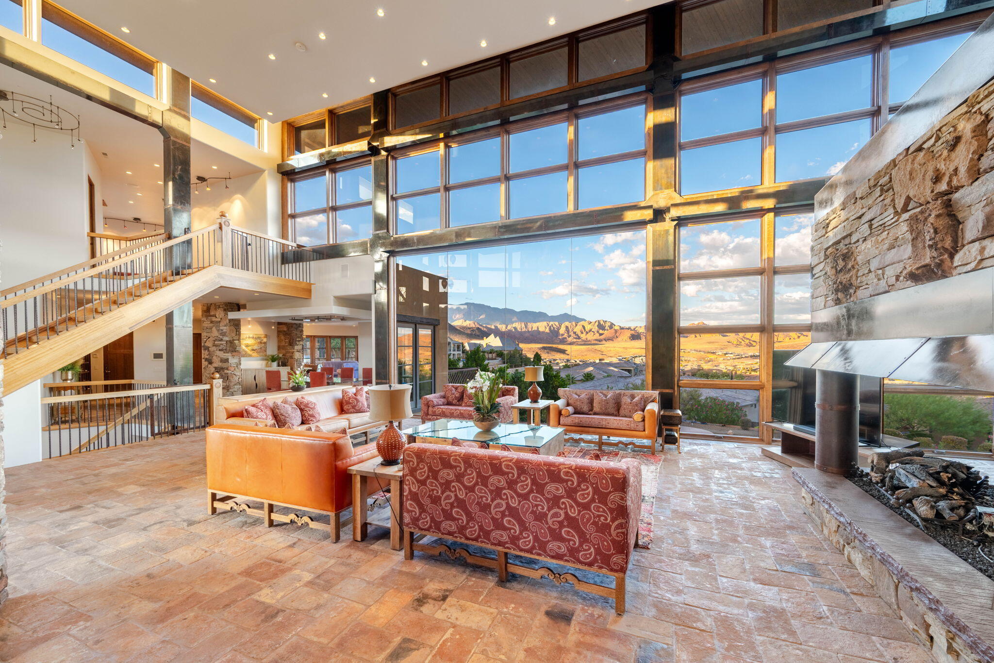NORTHBRIDGE ESTATES - Residential