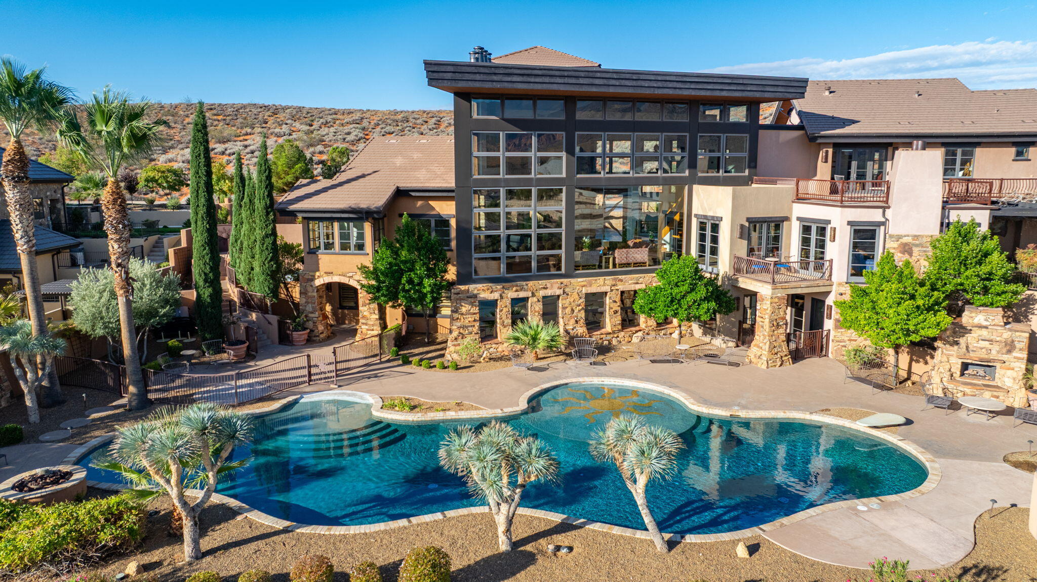 NORTHBRIDGE ESTATES - Residential
