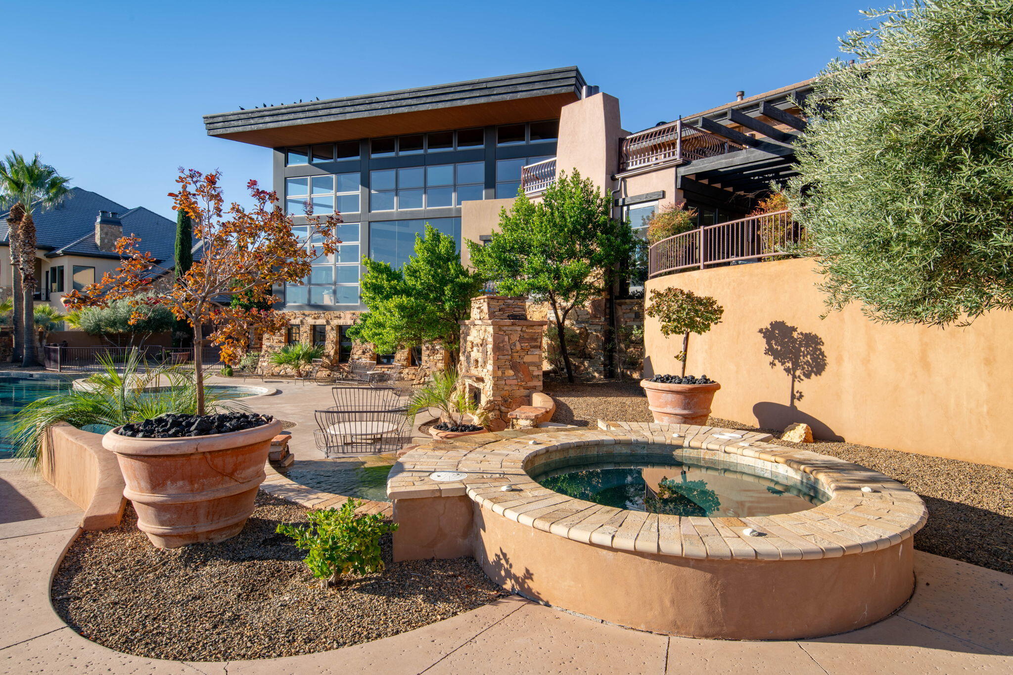 NORTHBRIDGE ESTATES - Residential