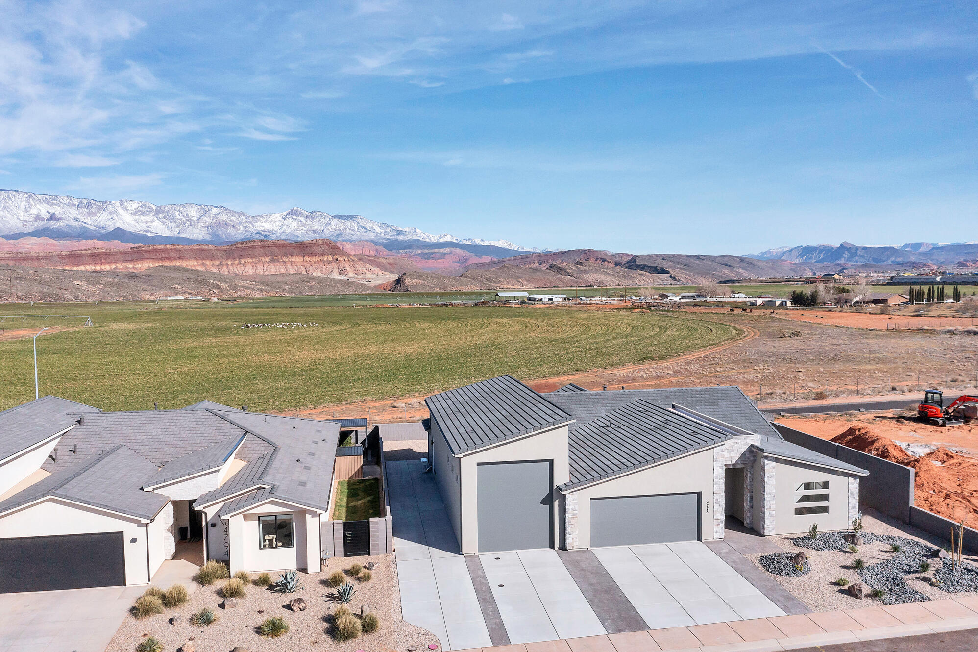 SAND HOLLOW VILLAGE - Residential
