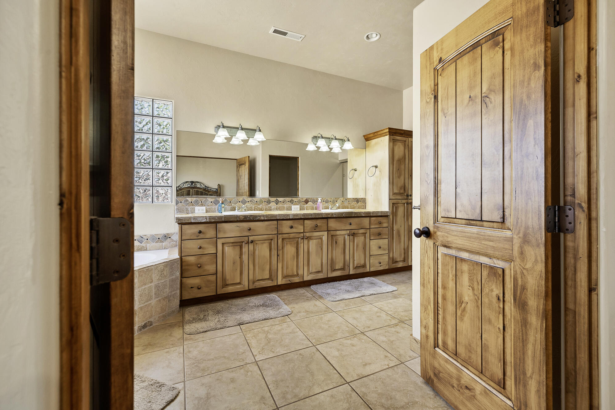 SHADOW MOUNTAIN - Residential