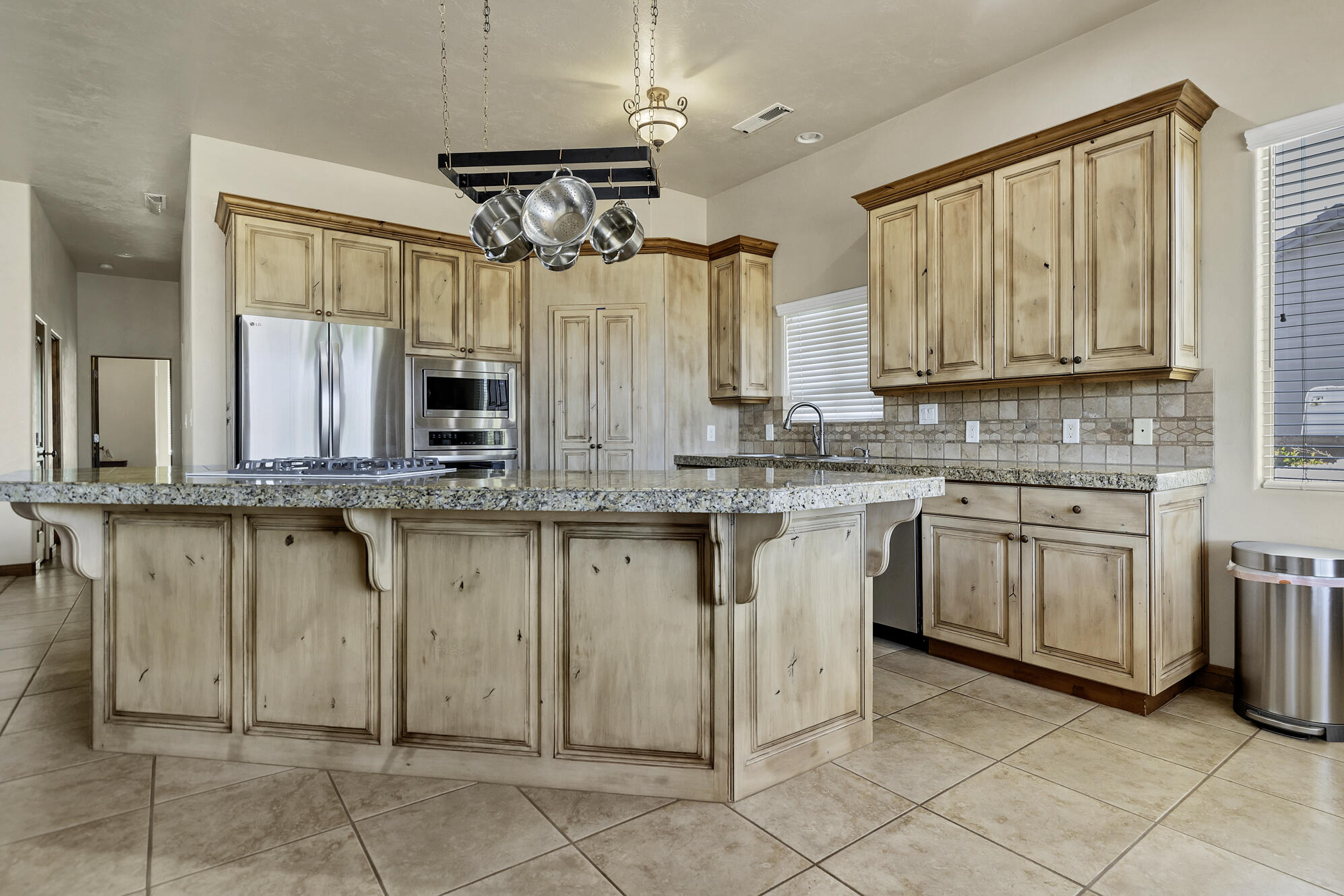 SHADOW MOUNTAIN - Residential