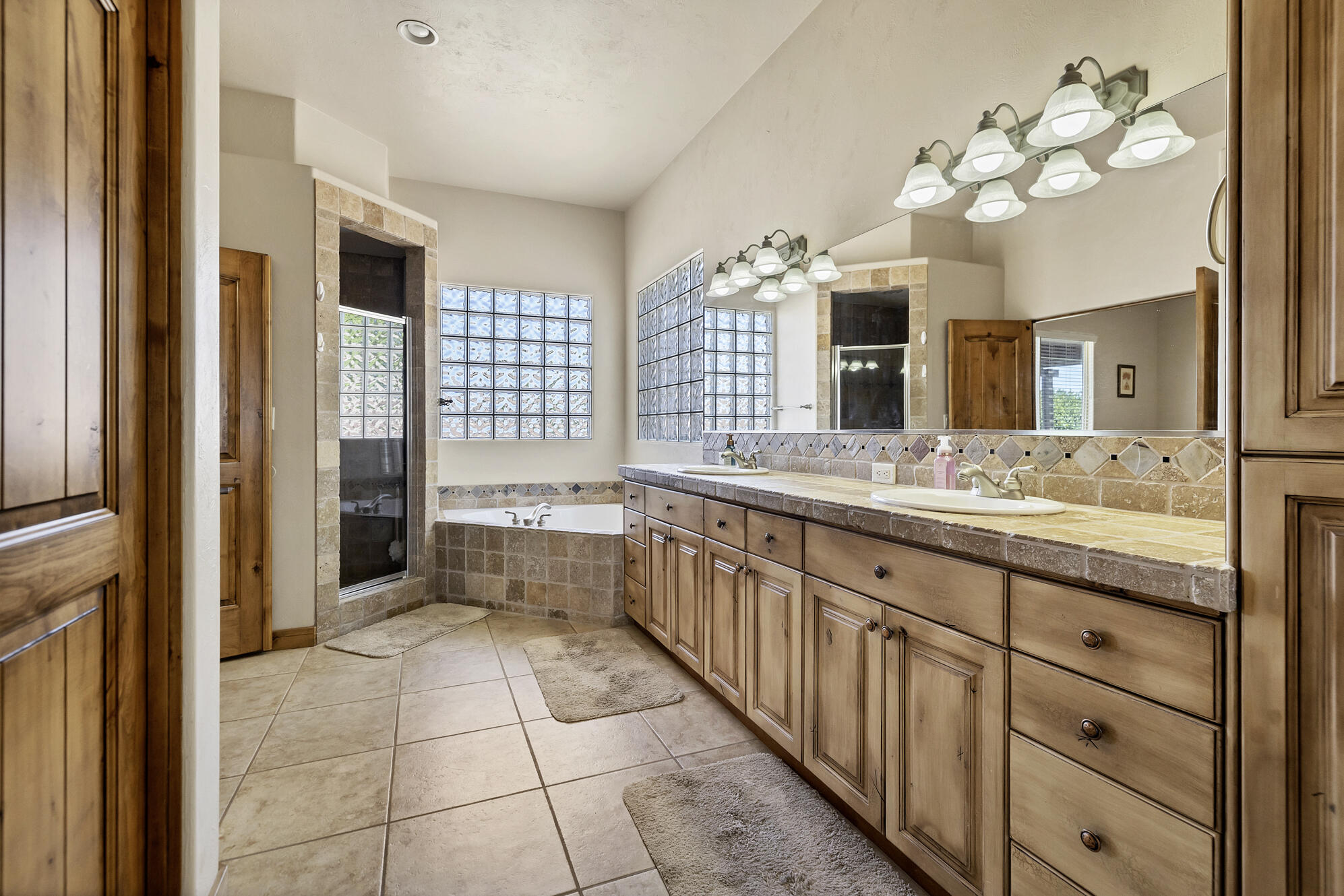 SHADOW MOUNTAIN - Residential