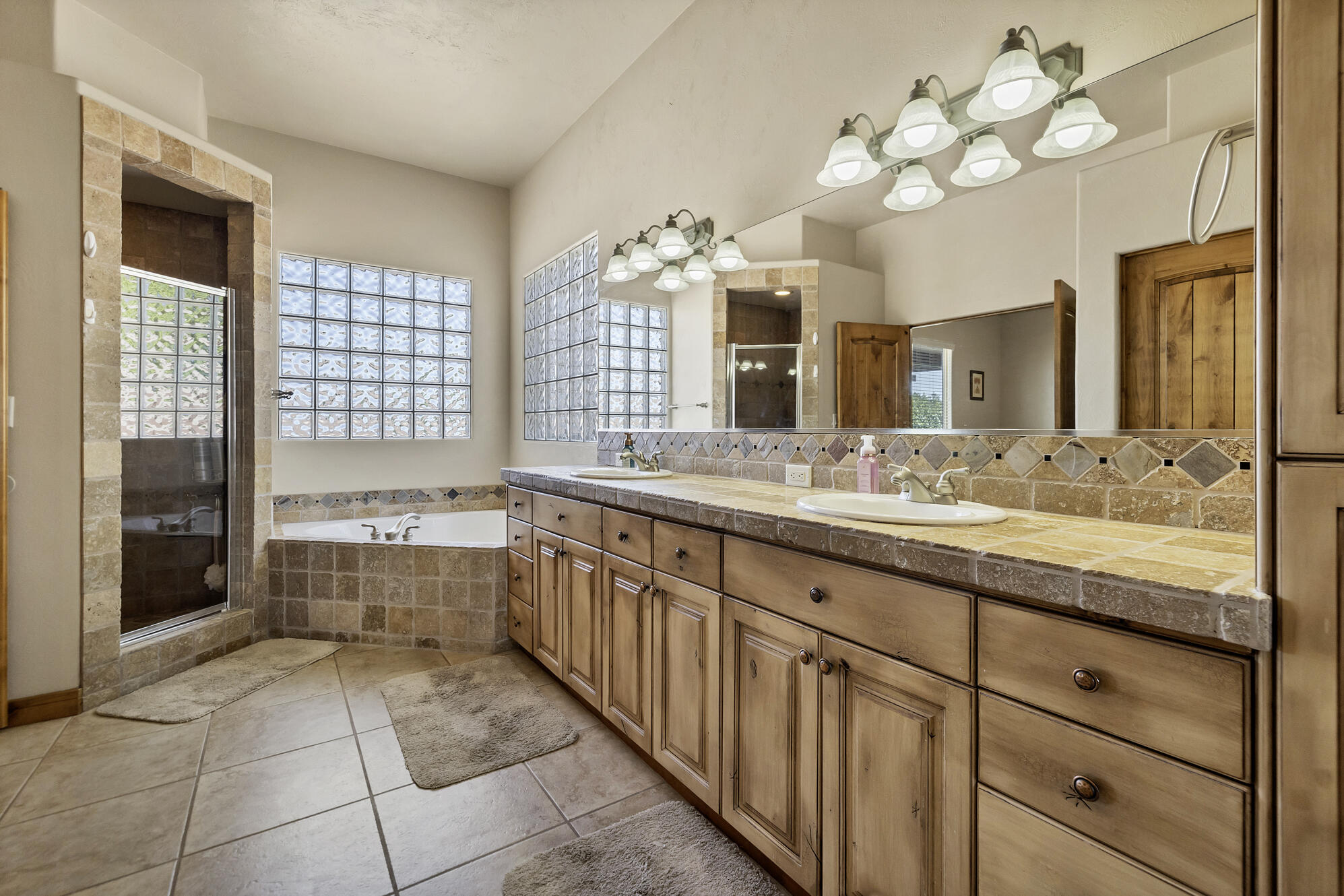 SHADOW MOUNTAIN - Residential
