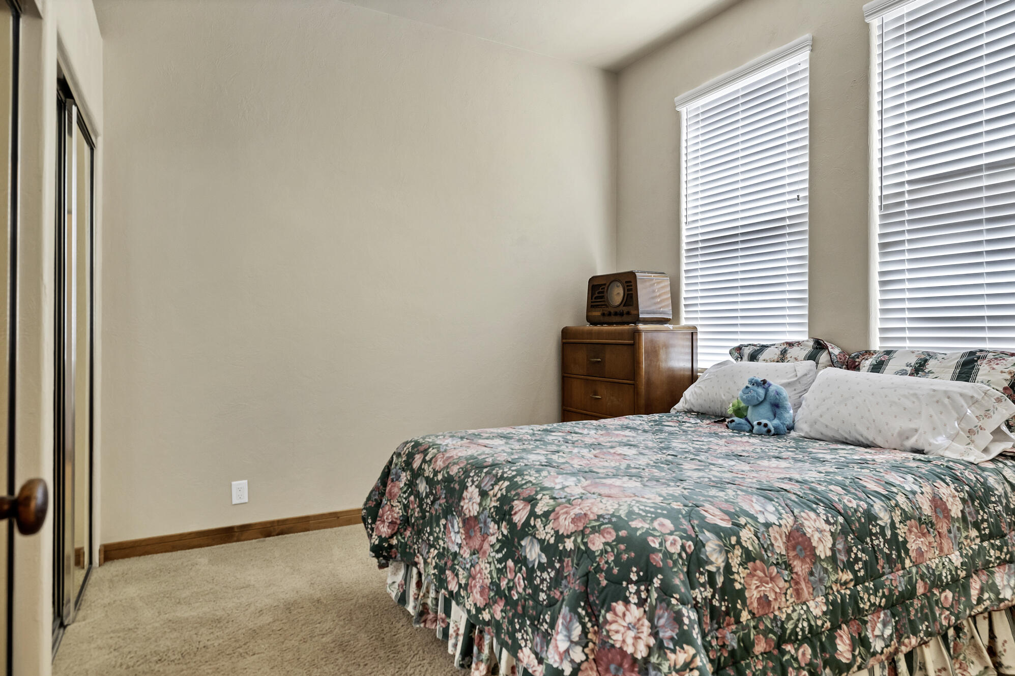 SHADOW MOUNTAIN - Residential