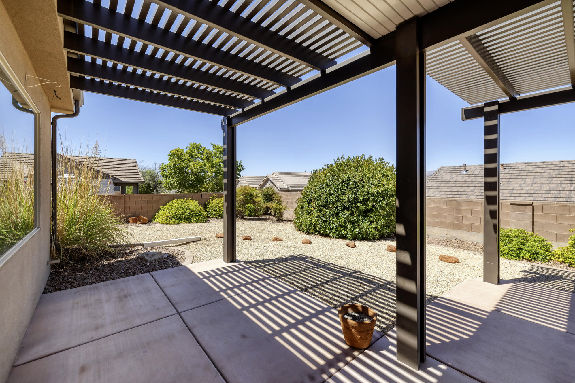 SHADOW MOUNTAIN - Residential